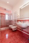 King Room with Spa Bath в Hotel Le Rocce