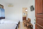 Стандартный двухместный номер с 2 односпальными кроватями в Indopurejoy House - Komala Indah Cottages