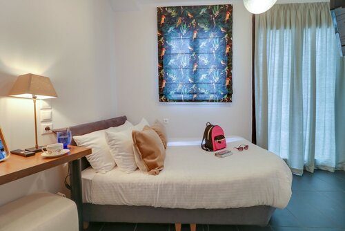 Двухместный номер «Эконом» с 1 двуспальной кроватью, балкон (Small, 303) в AthiNN Residence