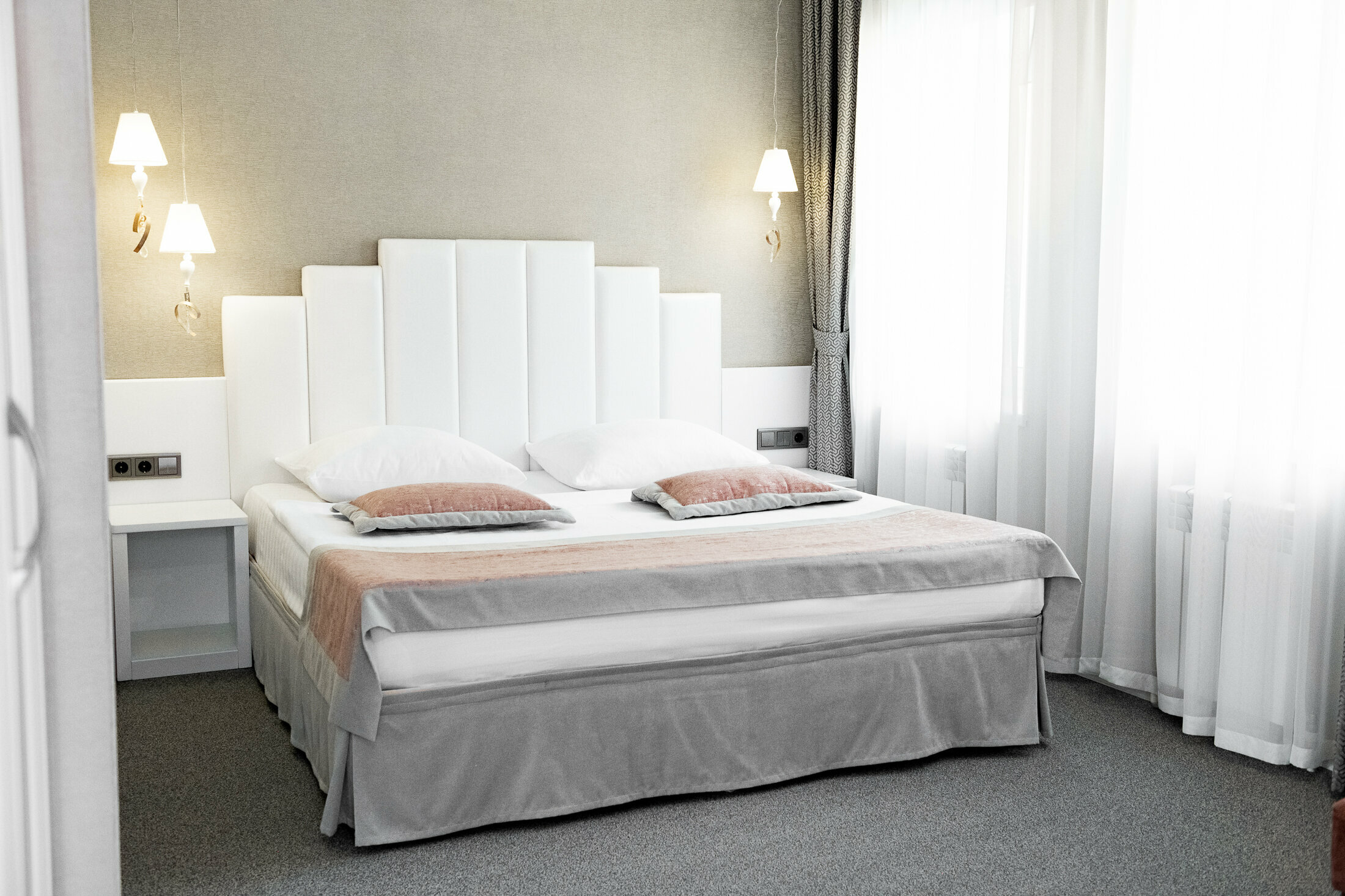 Люкс с кроватью размера «king-size» и гидромассажной ванной