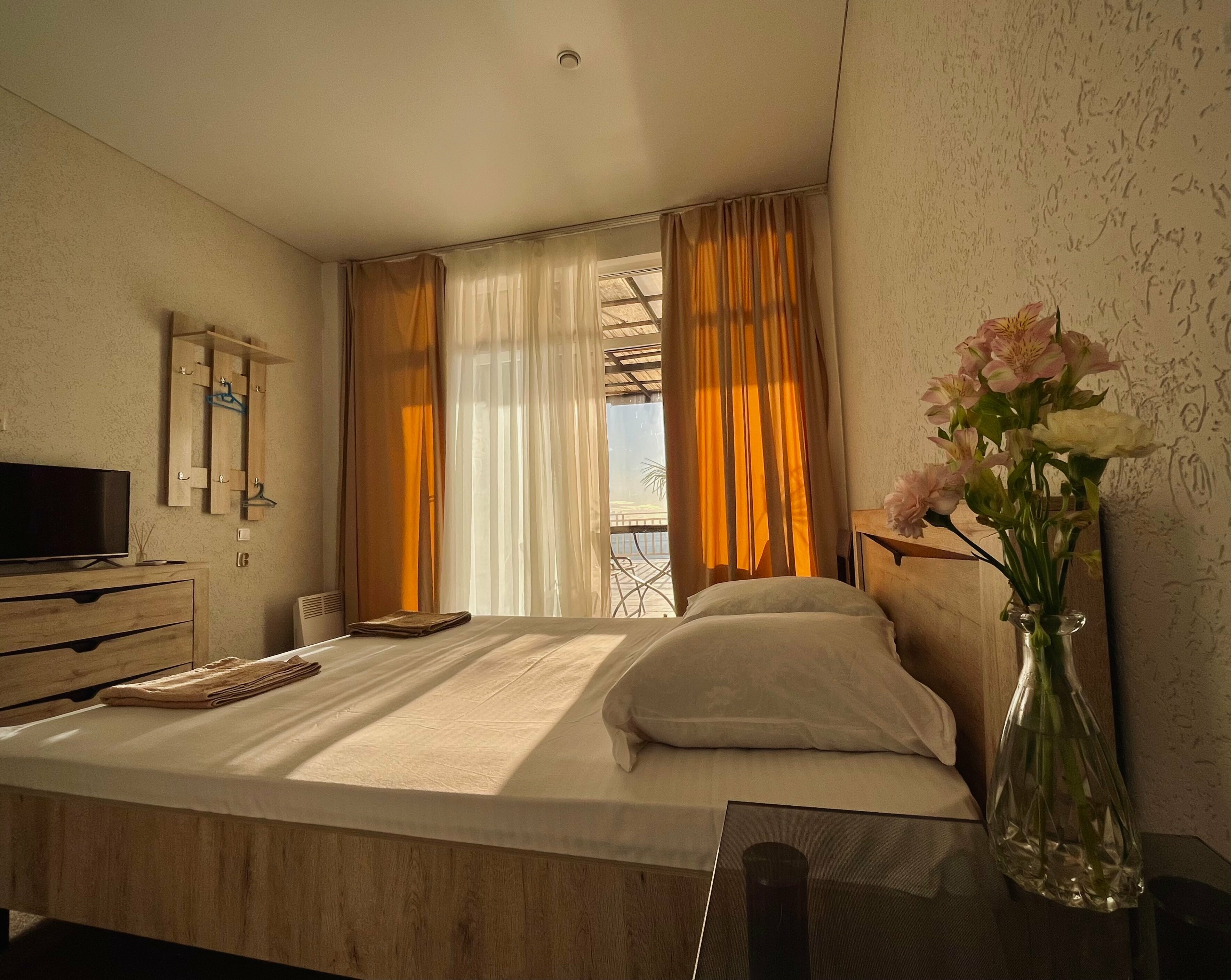 Трехместный номер с видом на море