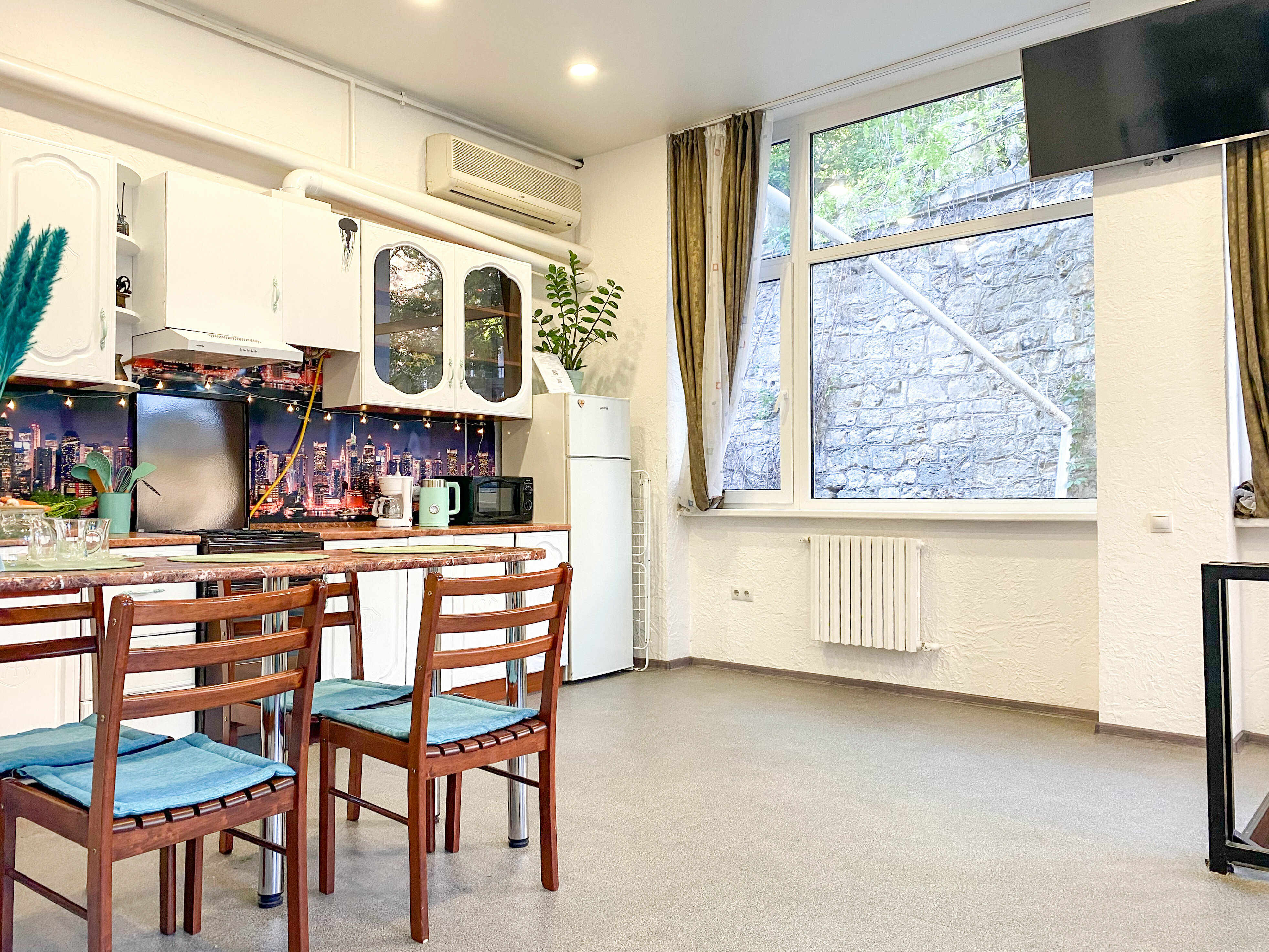 Улучшенные апартаменты