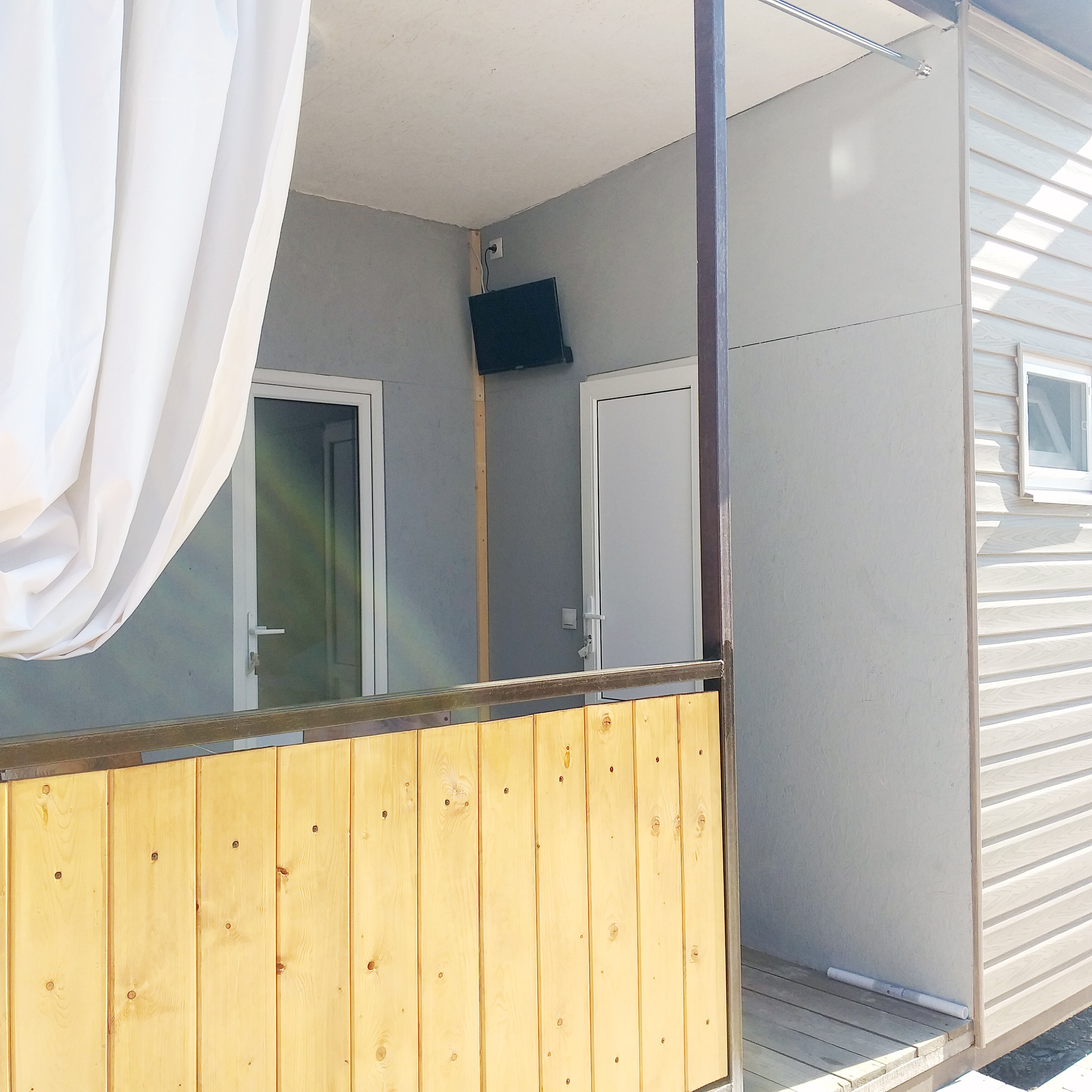 Домик с 1 комнатой (Земляничная13)