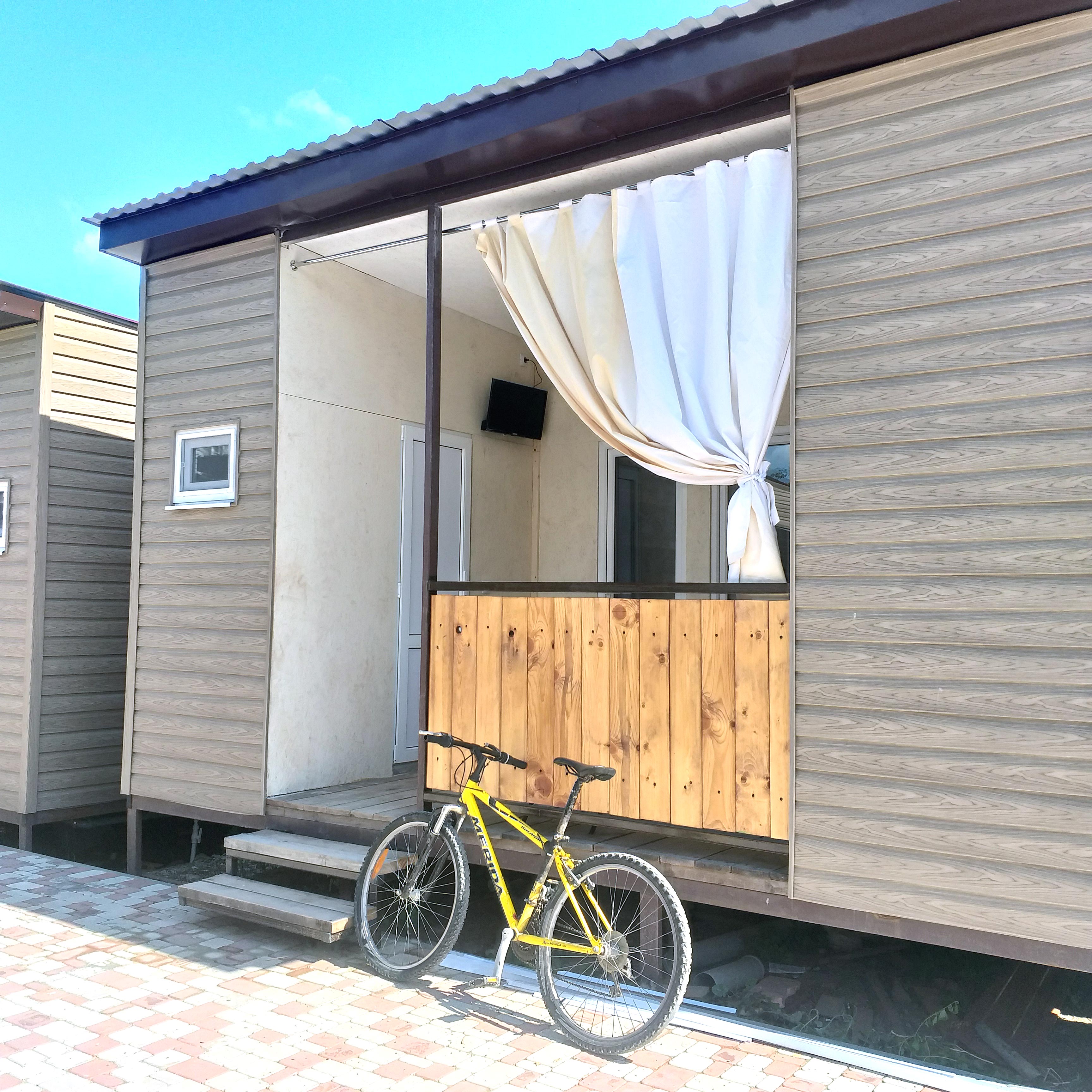 Домик 2х комнатный (Земляничная 13)