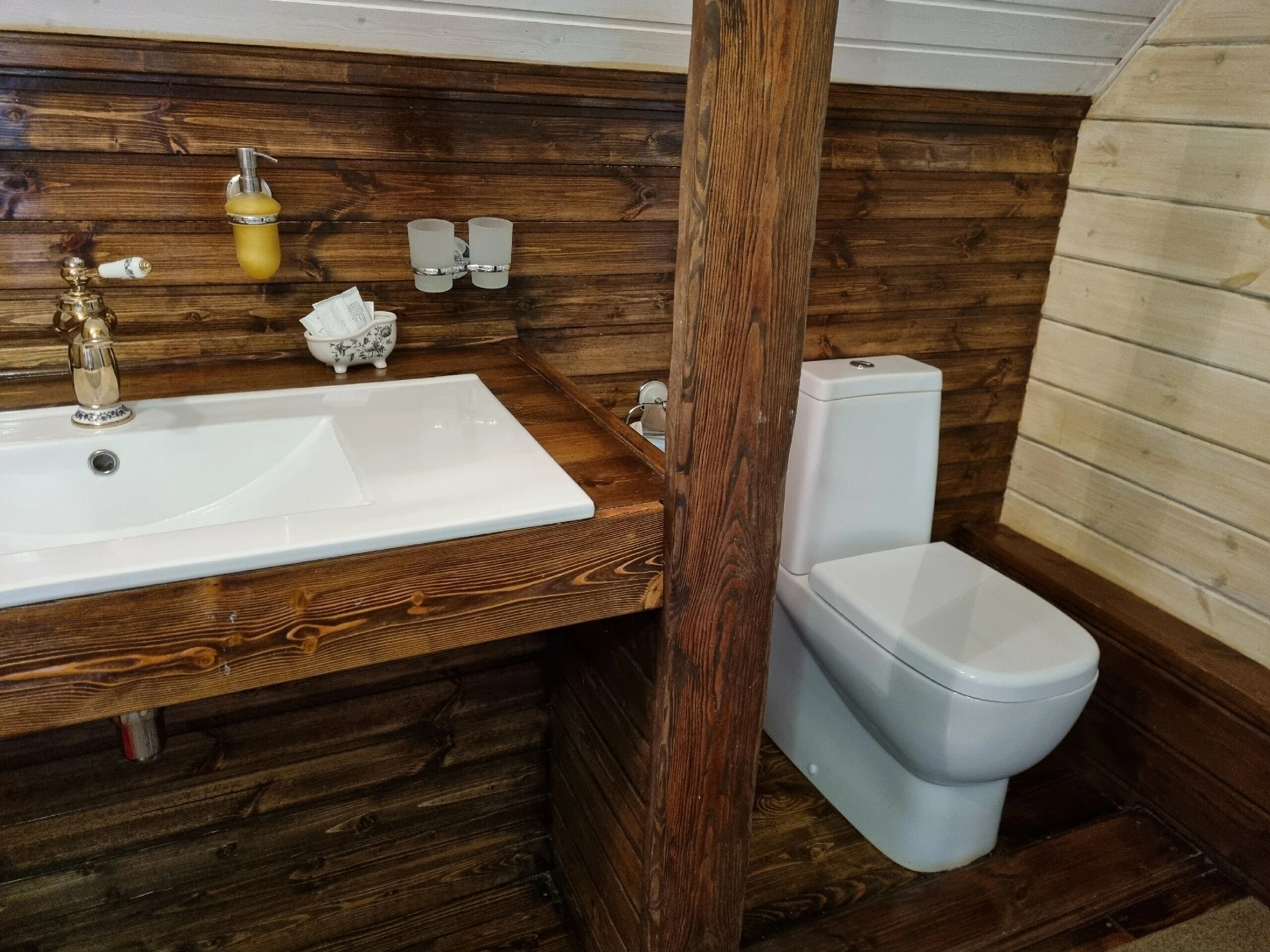 Двухуровневые апартаменты