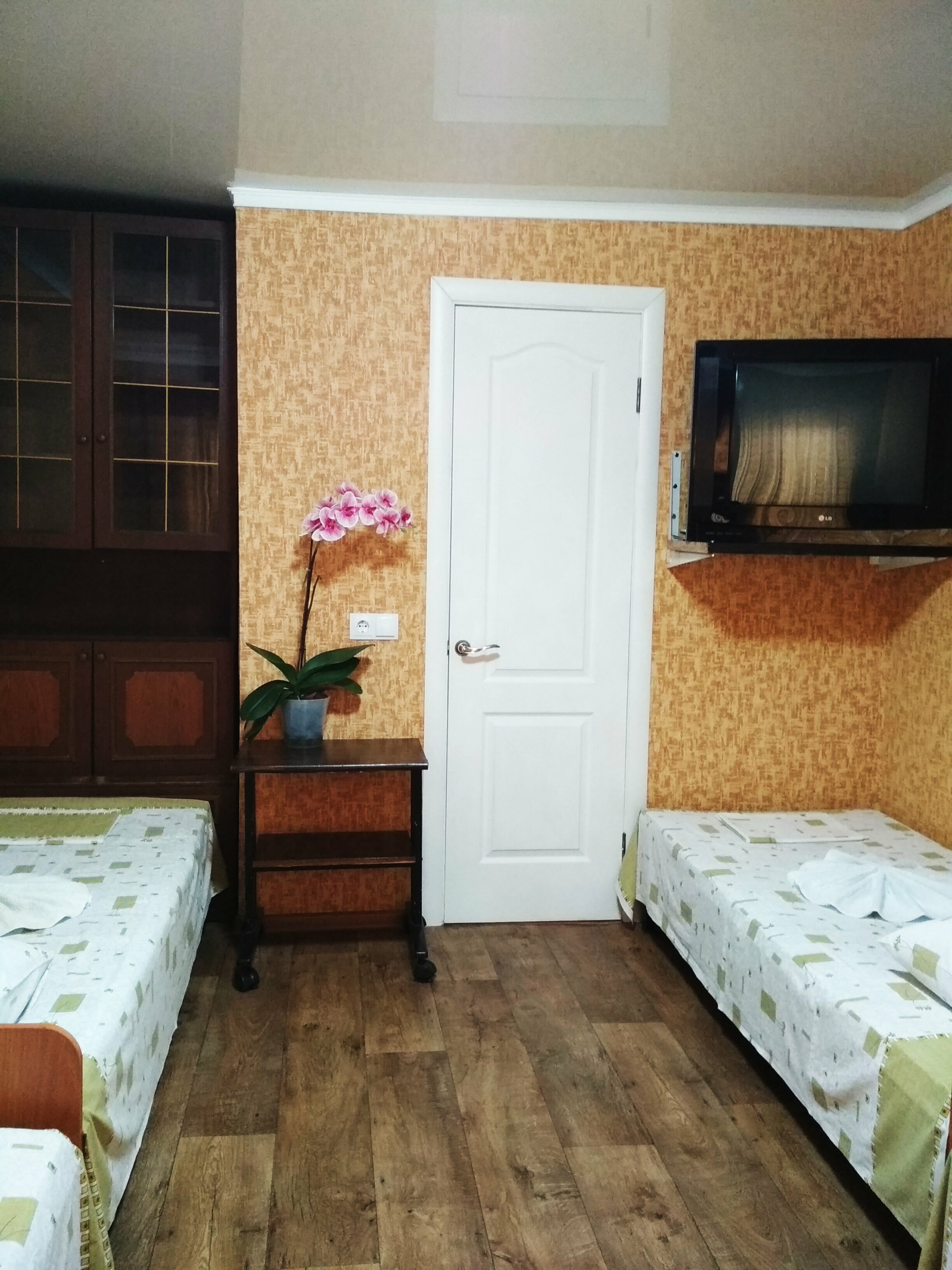 Семейный номер с душем