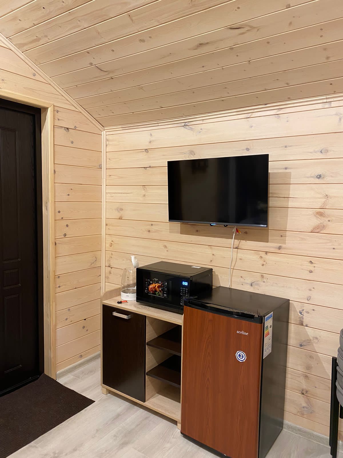 Четырехместный номер с видом на горы