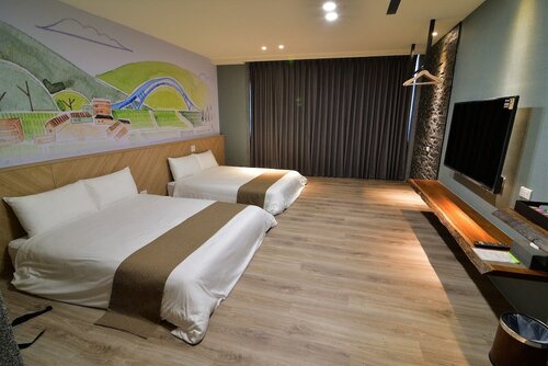 Четырехместный номер «Делюкс» в Central Alley 41