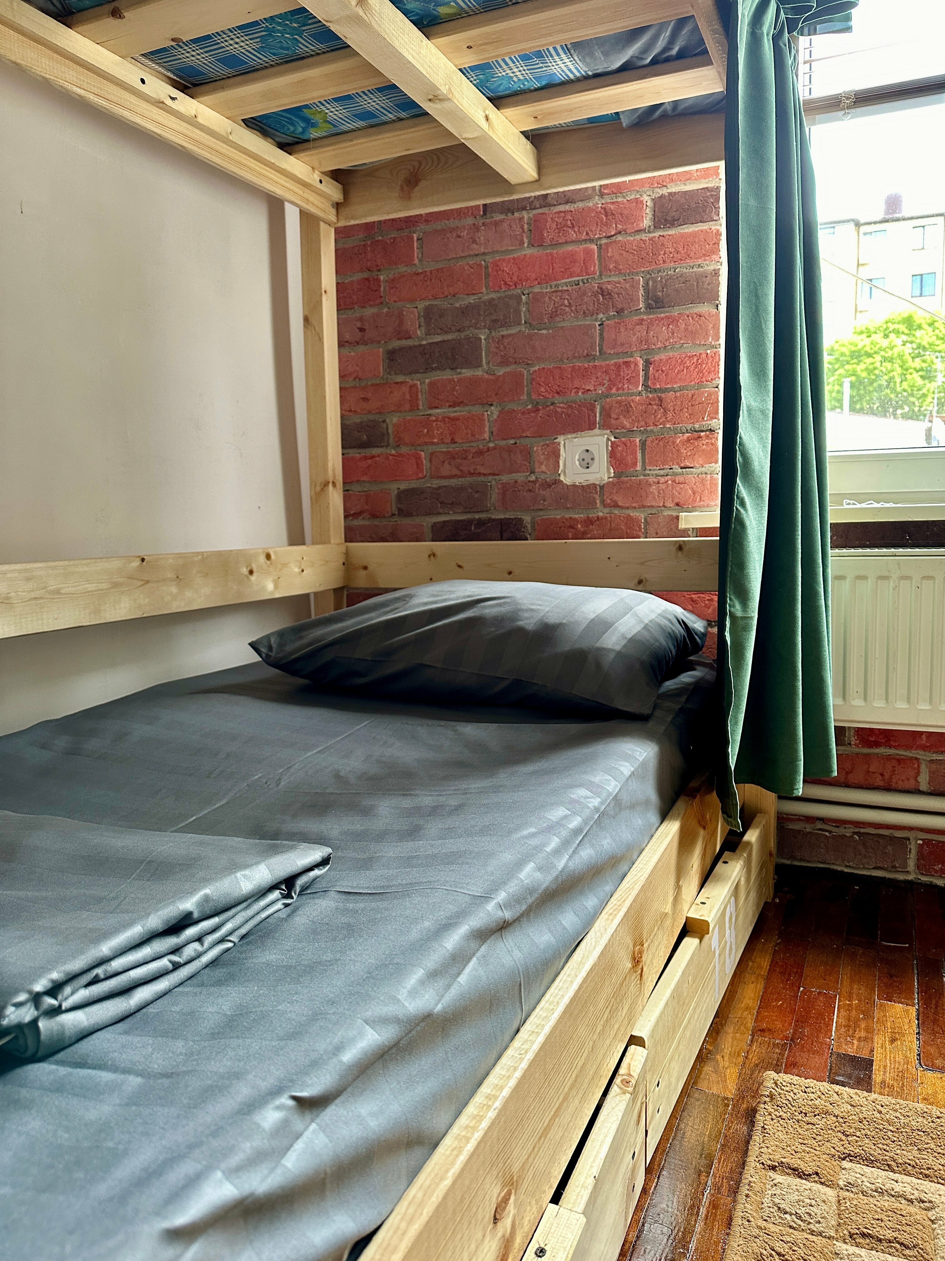 Общий номер для женщин с 4 кроватями