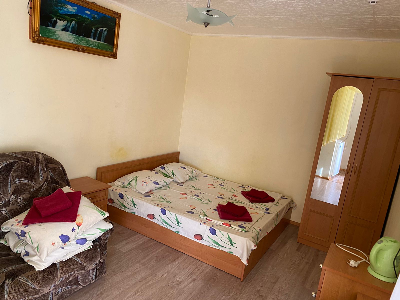 Трехместный номер с террасой