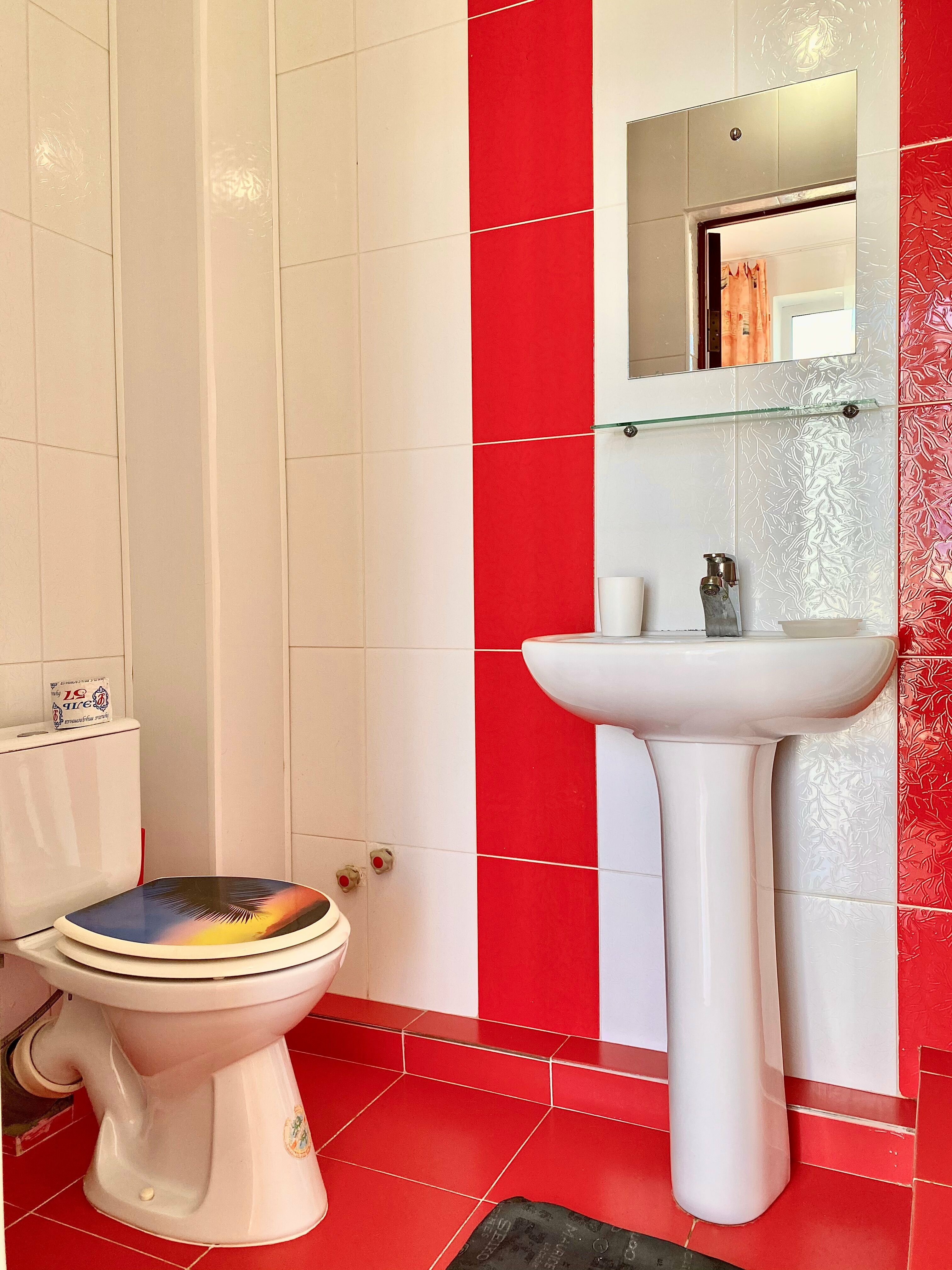 Двухместный номер с 2 отдельными кроватями и душем