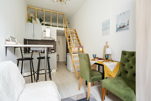 Двухуровневый четырехместный номер в СаквояжЪ-Апарт на улице Псковская 5