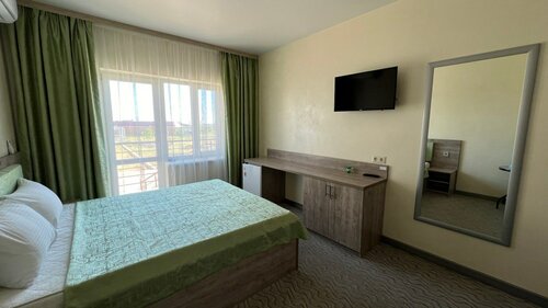 Трехместный номер с балконом в Созвездие