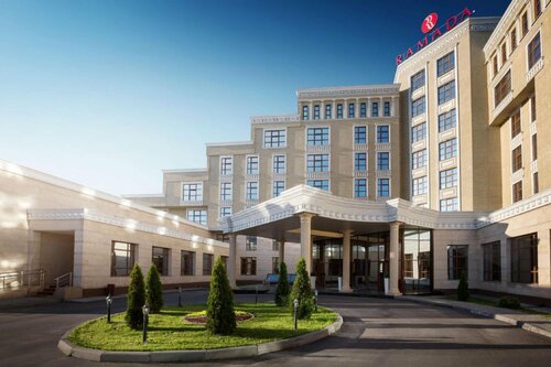 Номер Deluxe в Ramada by Wyndham Almaty