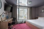 Стандарт улучшенный с двуспальной кроватью в Marins Park Hotel Екатеринбург