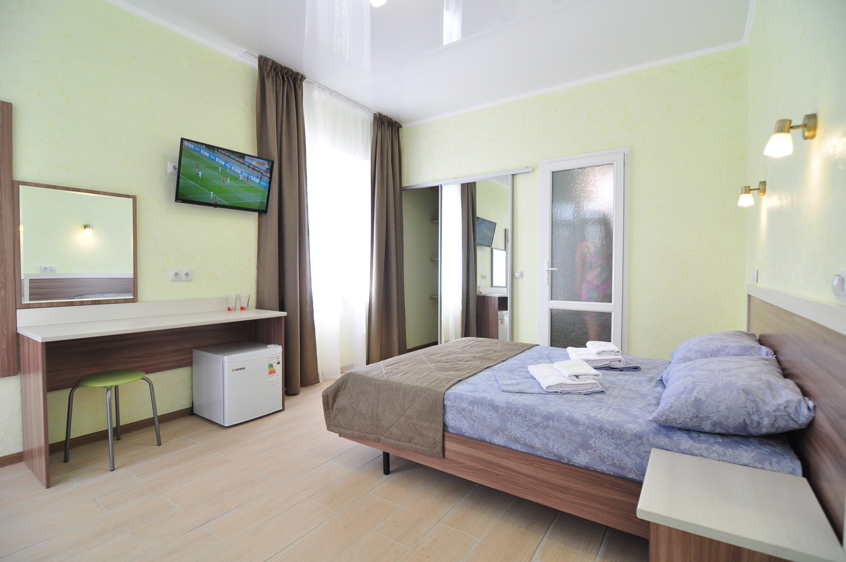 Улучшенный четырехместный номер