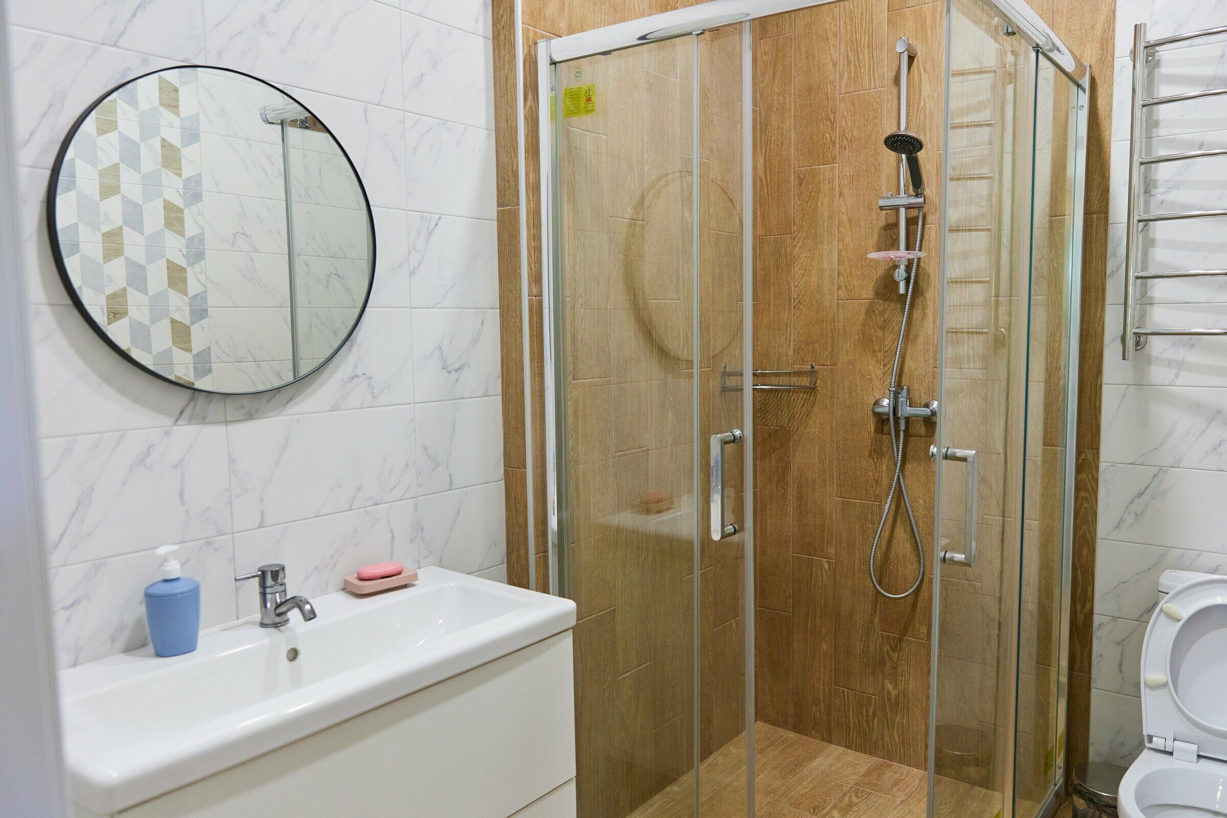 Коттедж со своей кухней с доступом в баню, бассейн (сеанс 4 часа в сутки на каждого гостя)