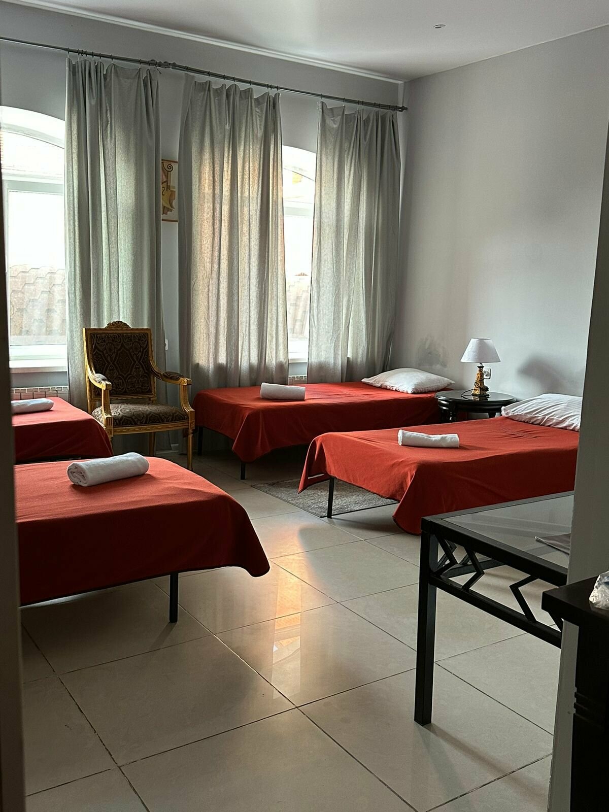 Стандартный трехместный номер