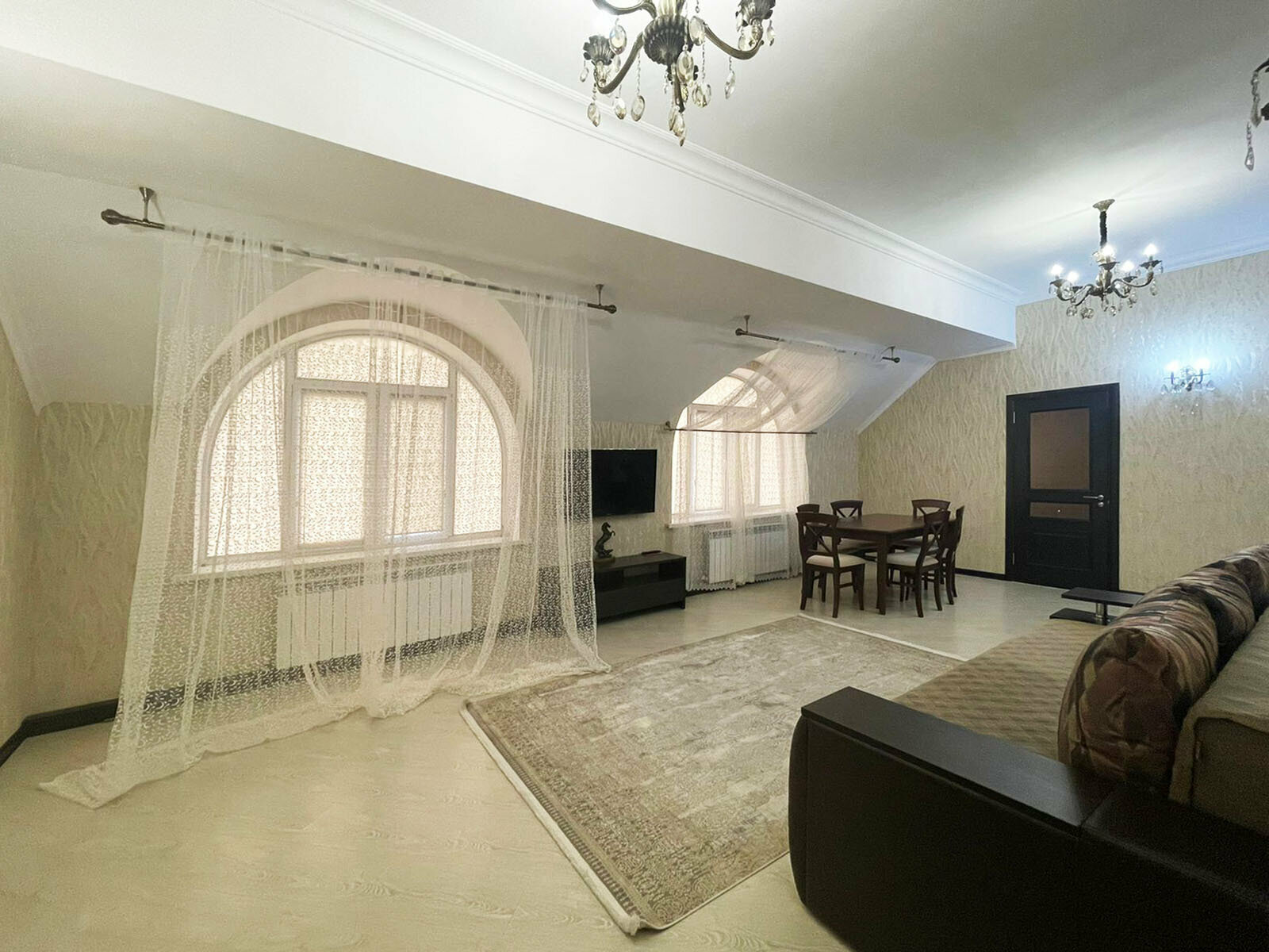 Люкс с 2 спальнями