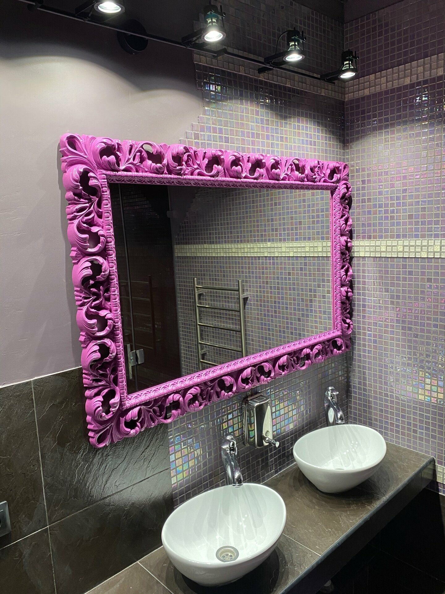 Двухъярусная кровать в общем номере для женщин