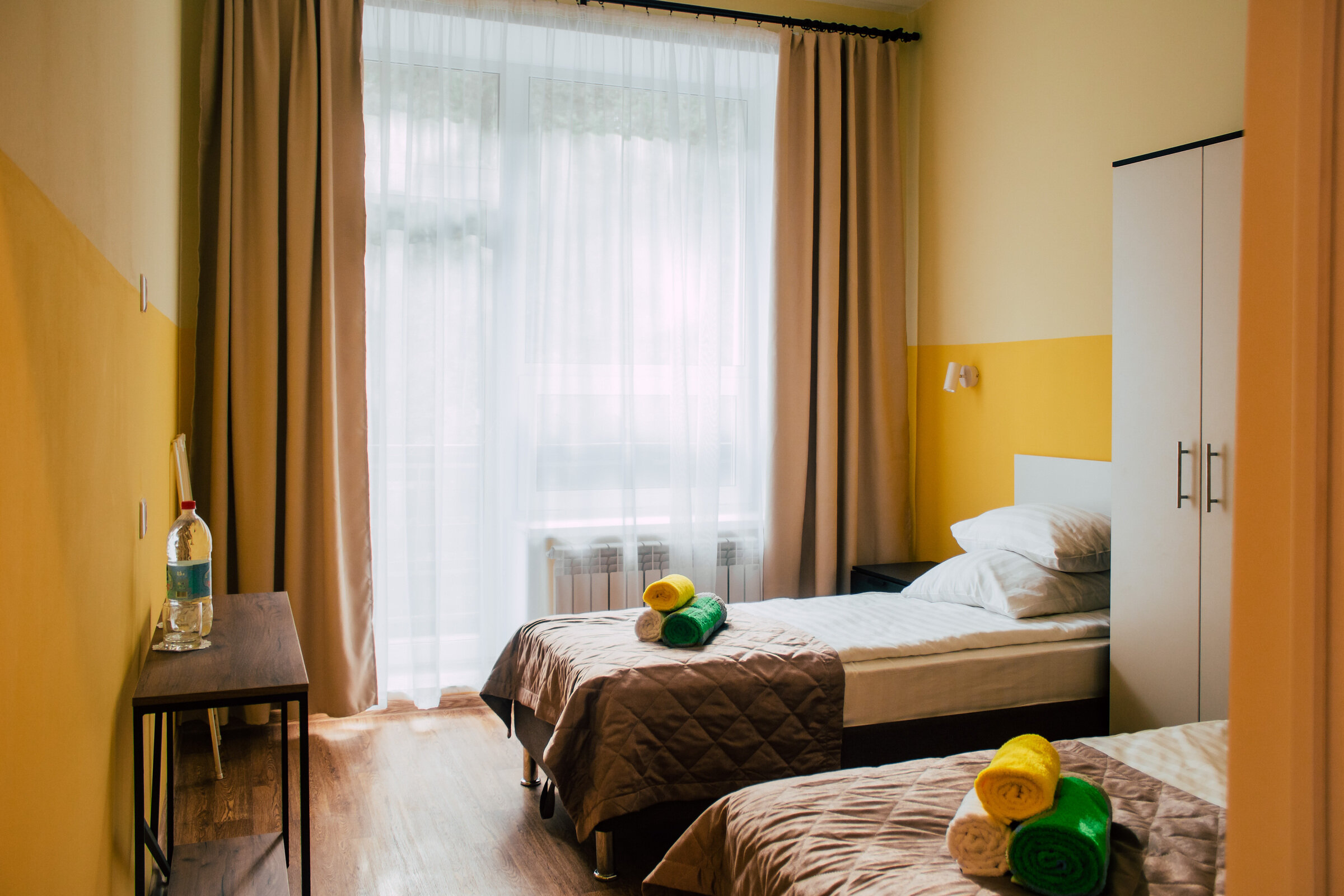 Кровать в общем номере с 4 кроватями