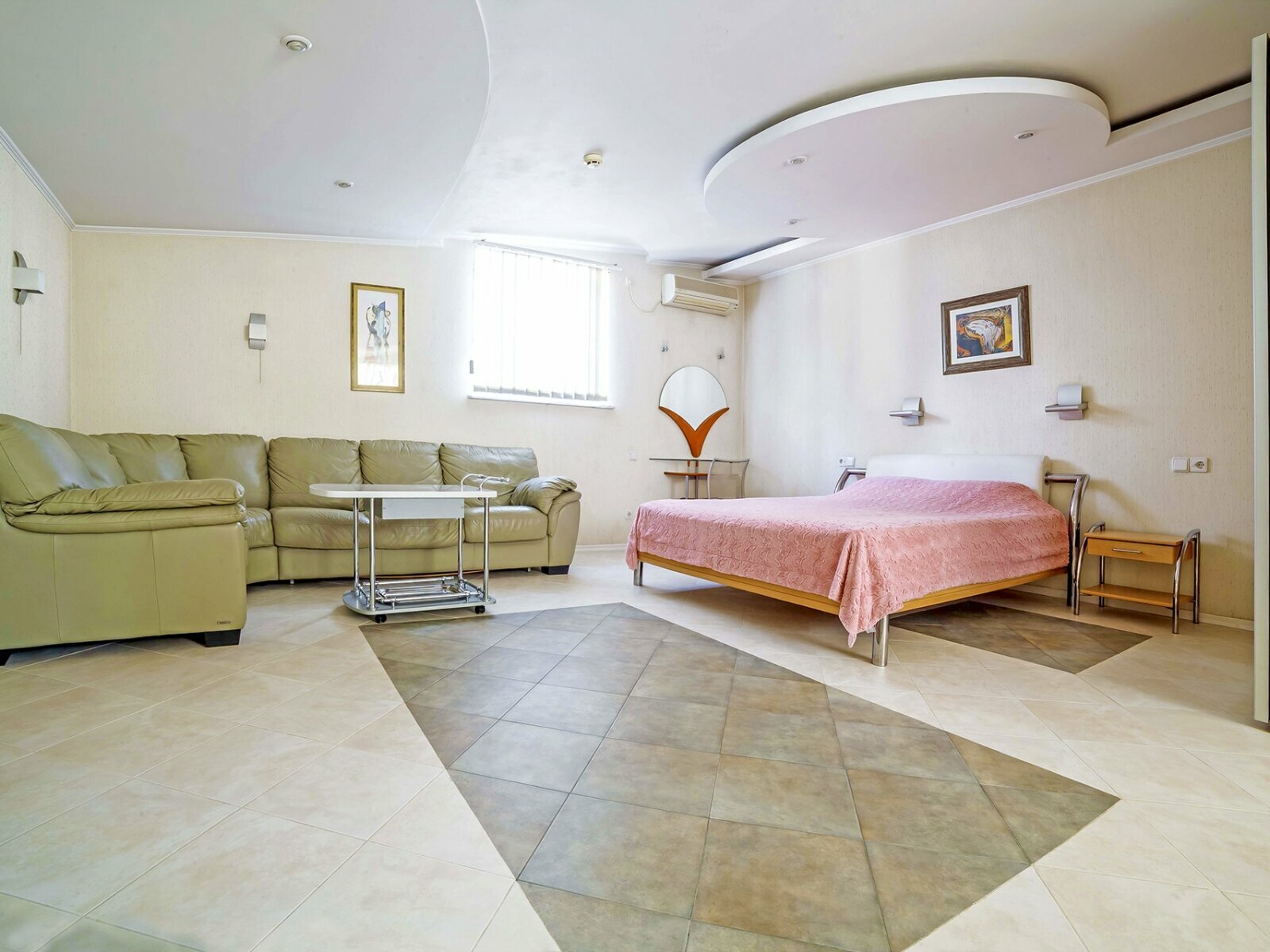 Стандартный трехместный номер