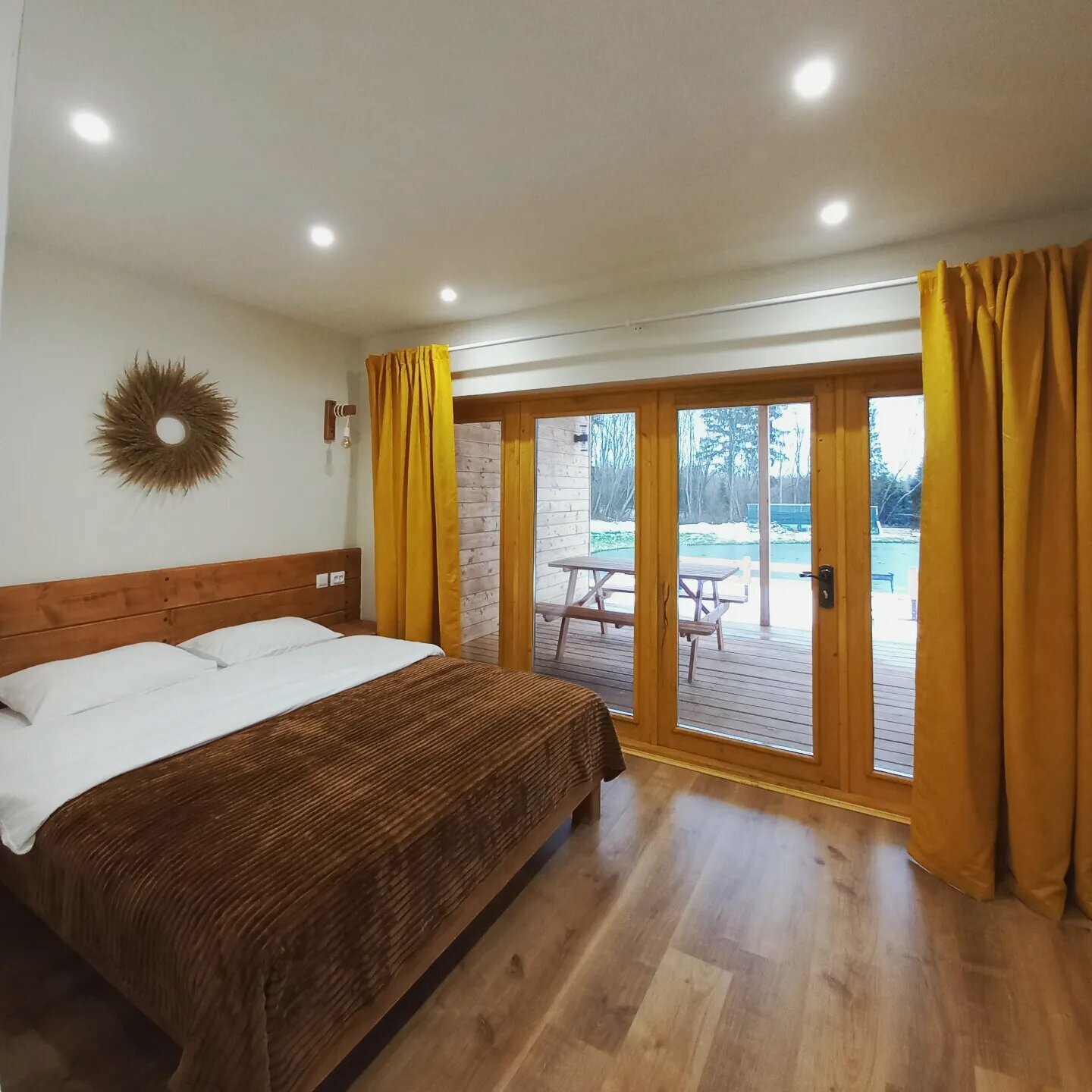 Барнхаус №1 с видом на лес и озеро