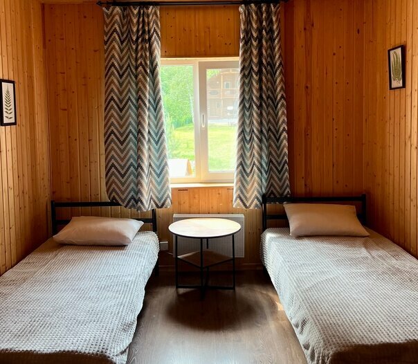 Улучшенный двухместный номер с 2 отдельными кроватями