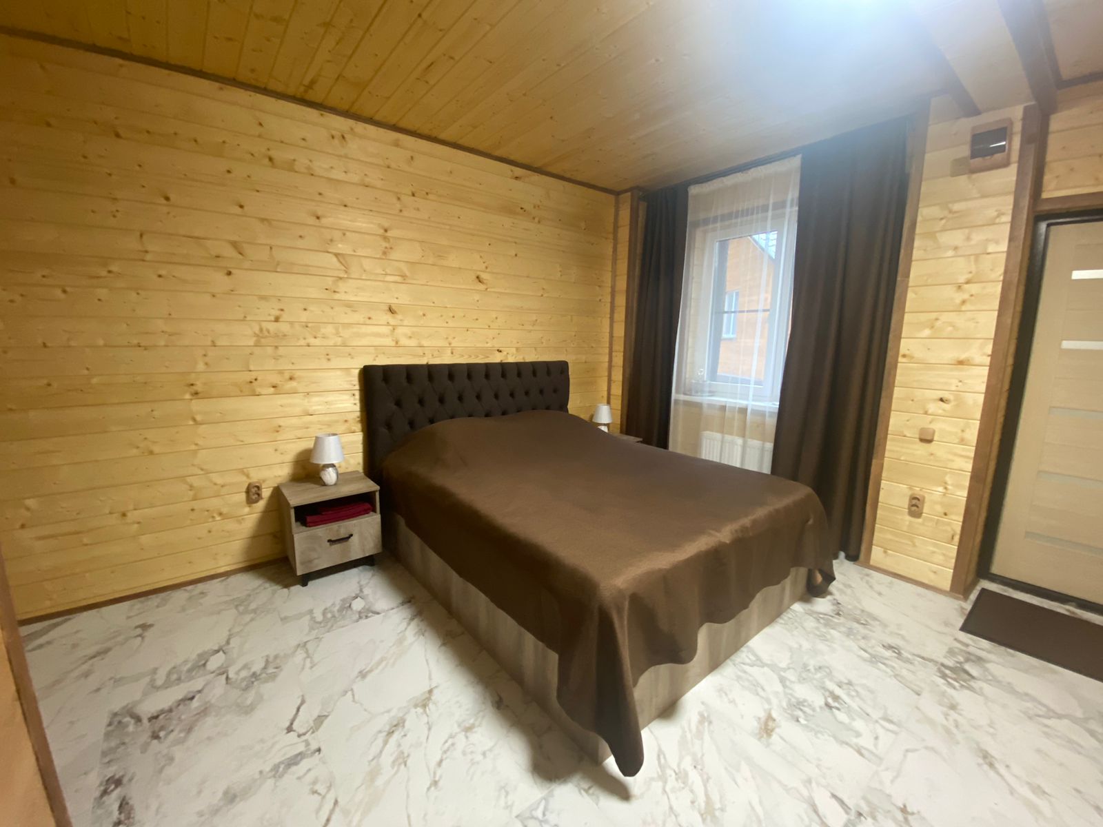 Двухместный номер Делюкс с 1 кроватью и душем