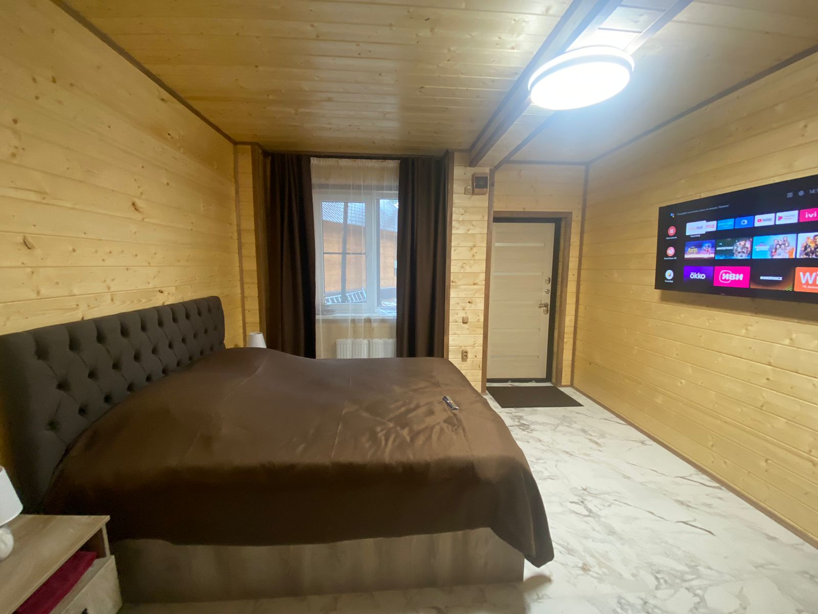 Двухместный номер Делюкс с 1 кроватью и душем