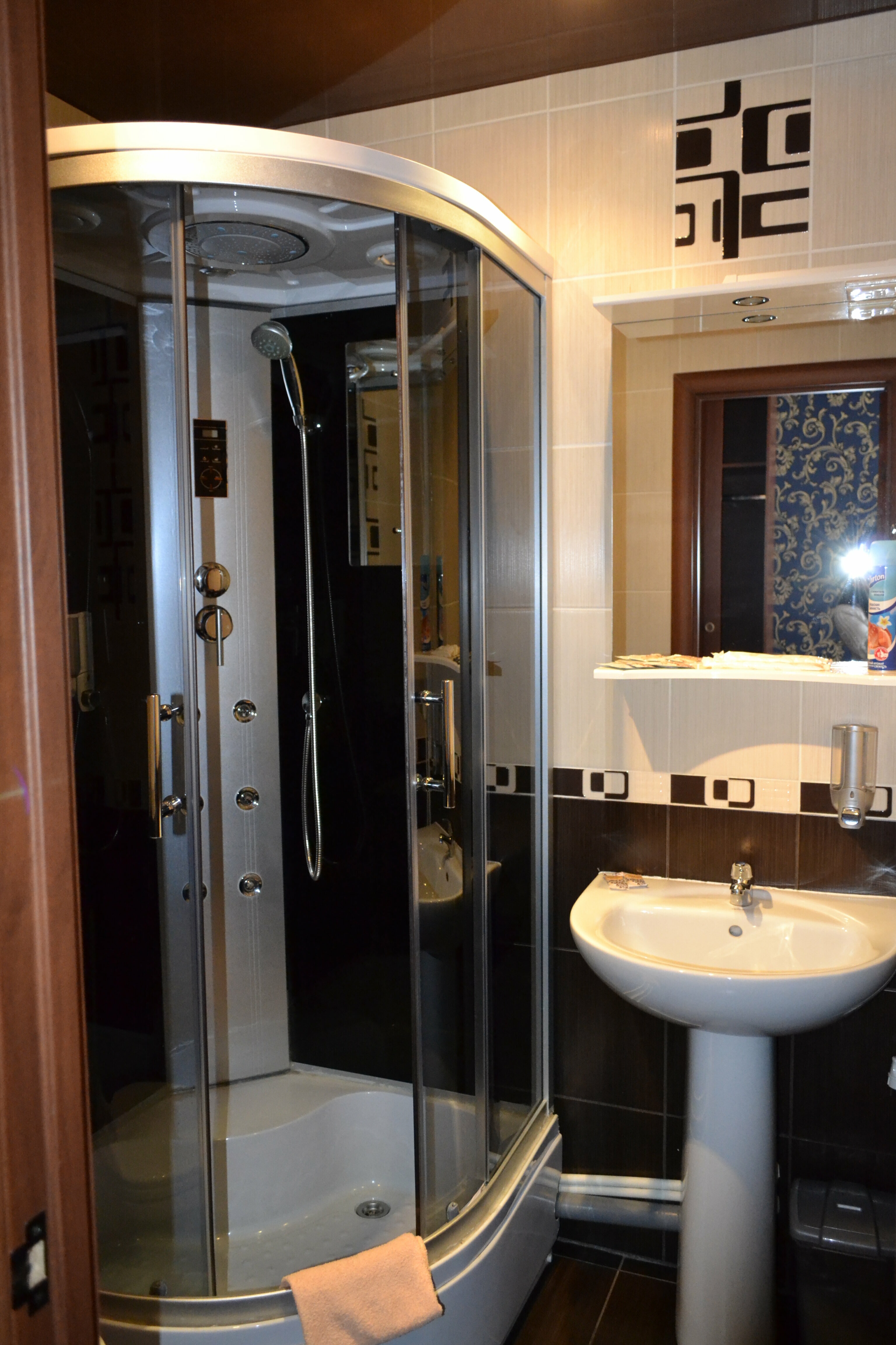 Стандартный 2-местный номер с двумя односпальными кроватями