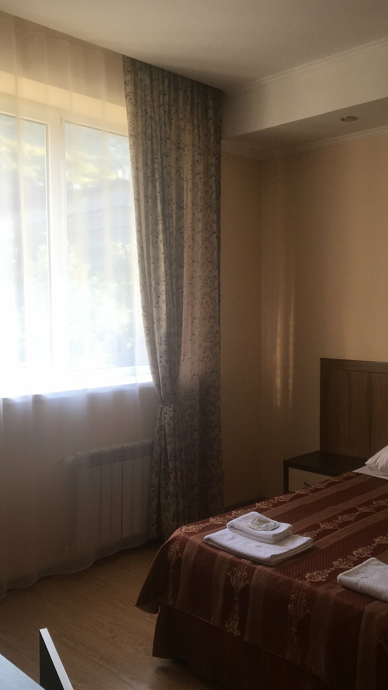 Двухместный номер с 1 кроватью или 2 отдельными кроватями и общей ванной комнатой