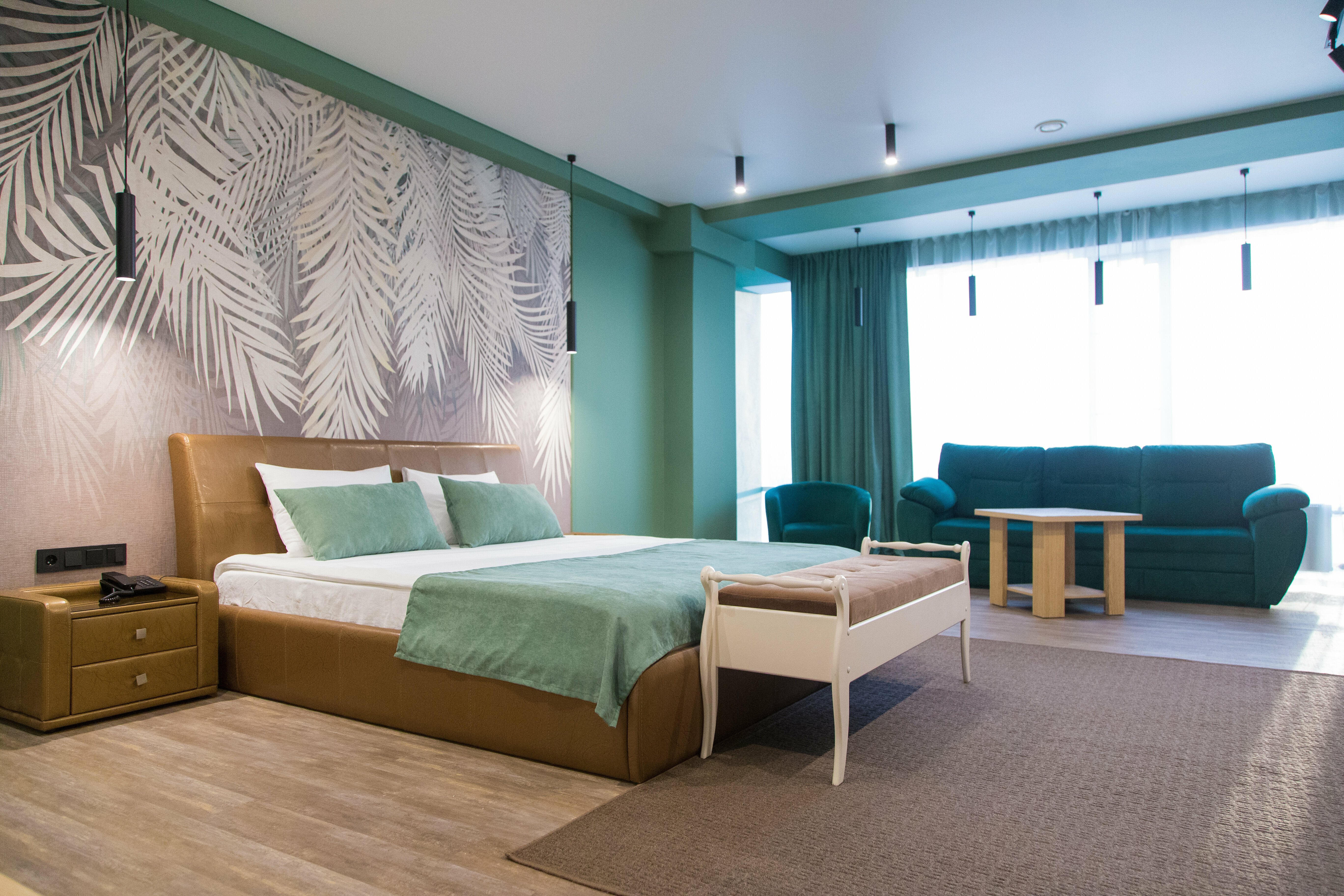 Полулюкс Делюкс