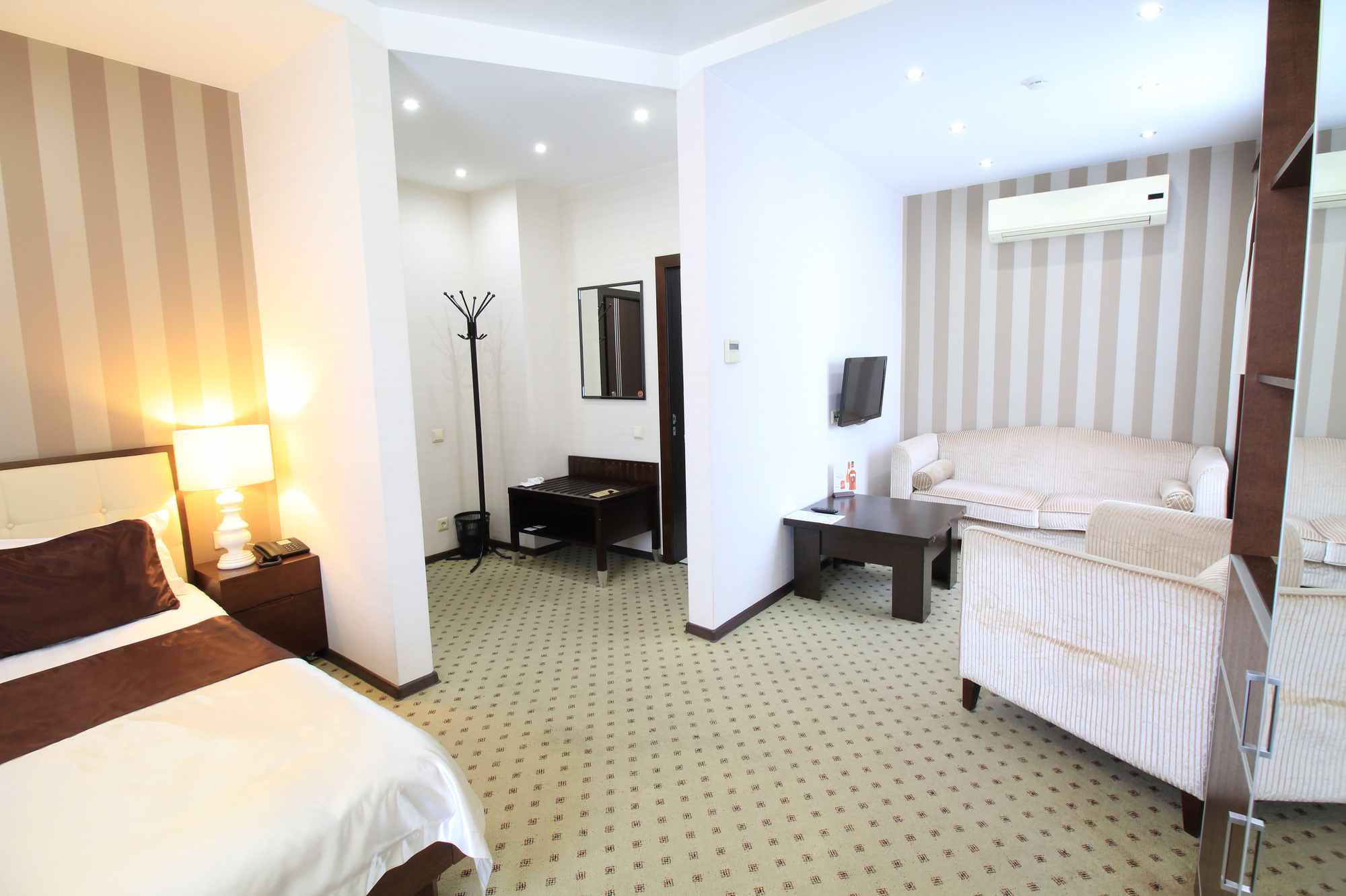 Номер-студия