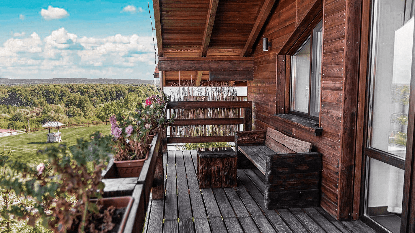 Четырехместный номер с балконом