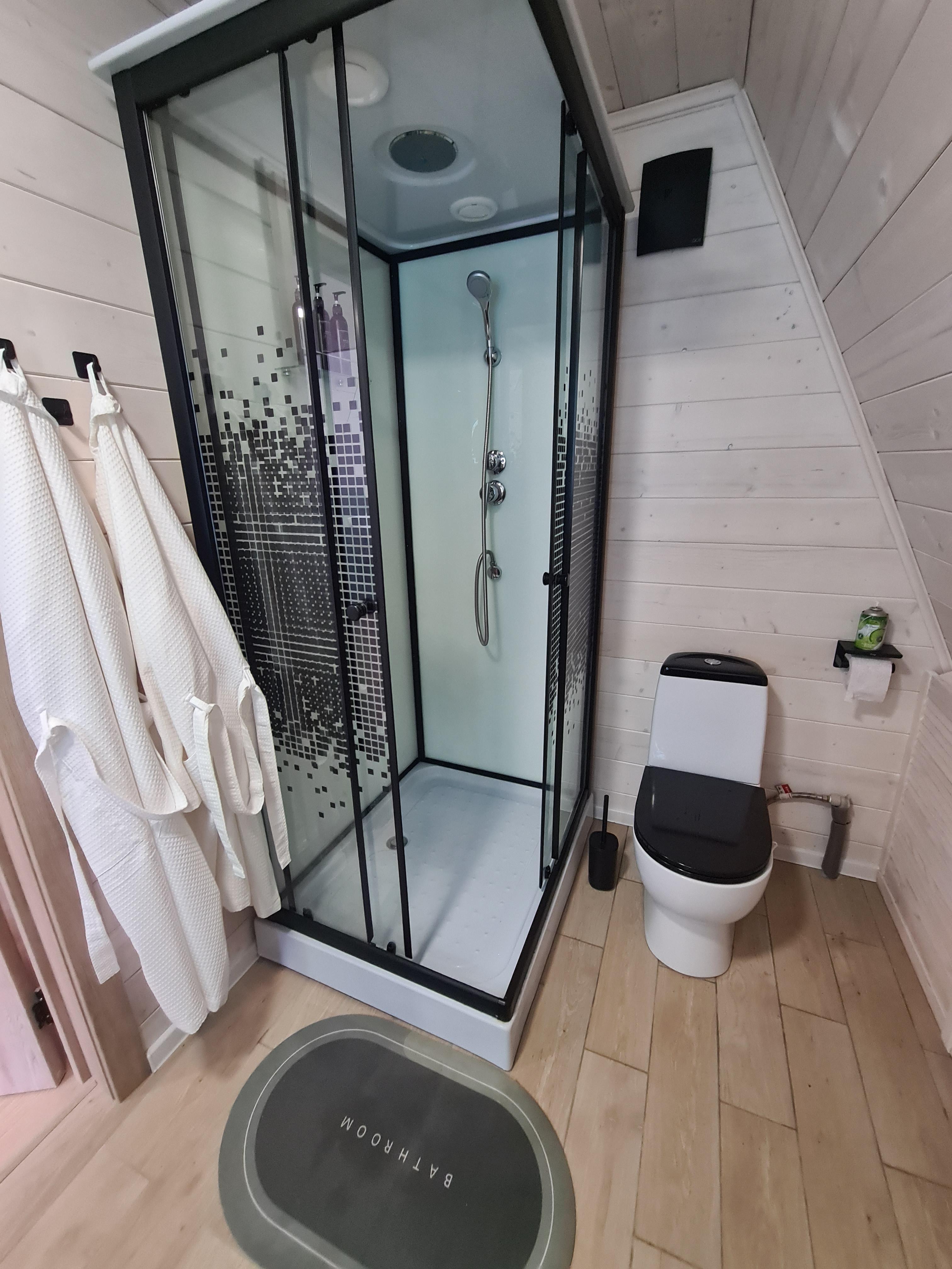 Двухуровневый четырехместный номер