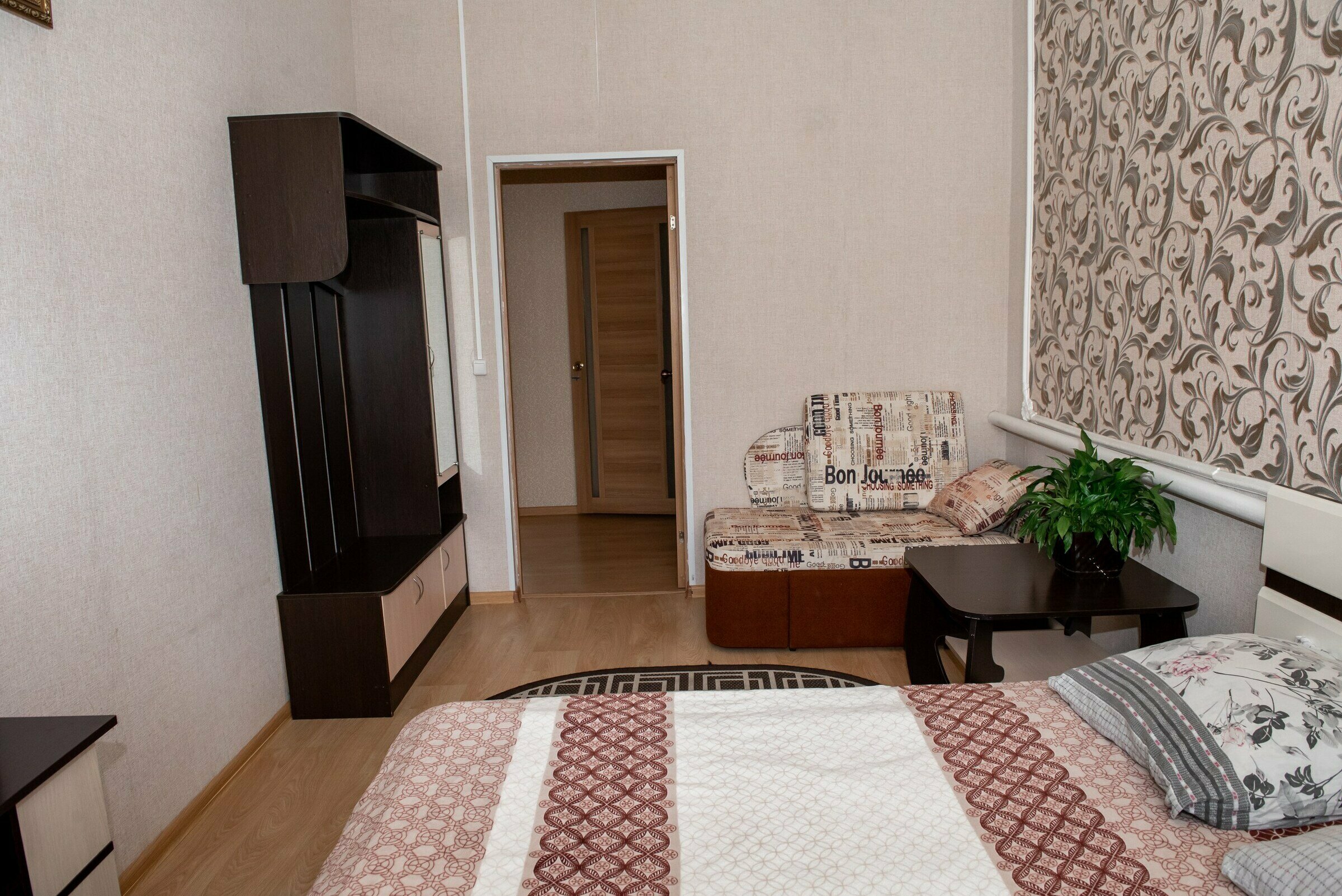 Улучшенный номер с кроватью размера «king-size»