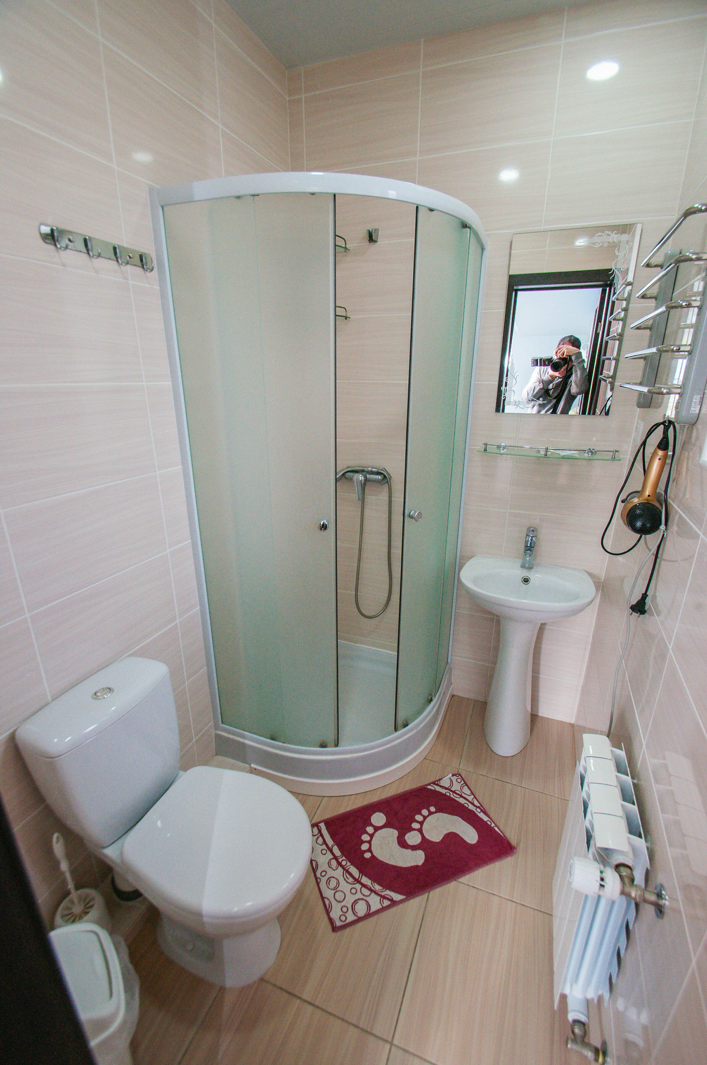 Двухместный номер Делюкс с 1 кроватью и боковым видом на море