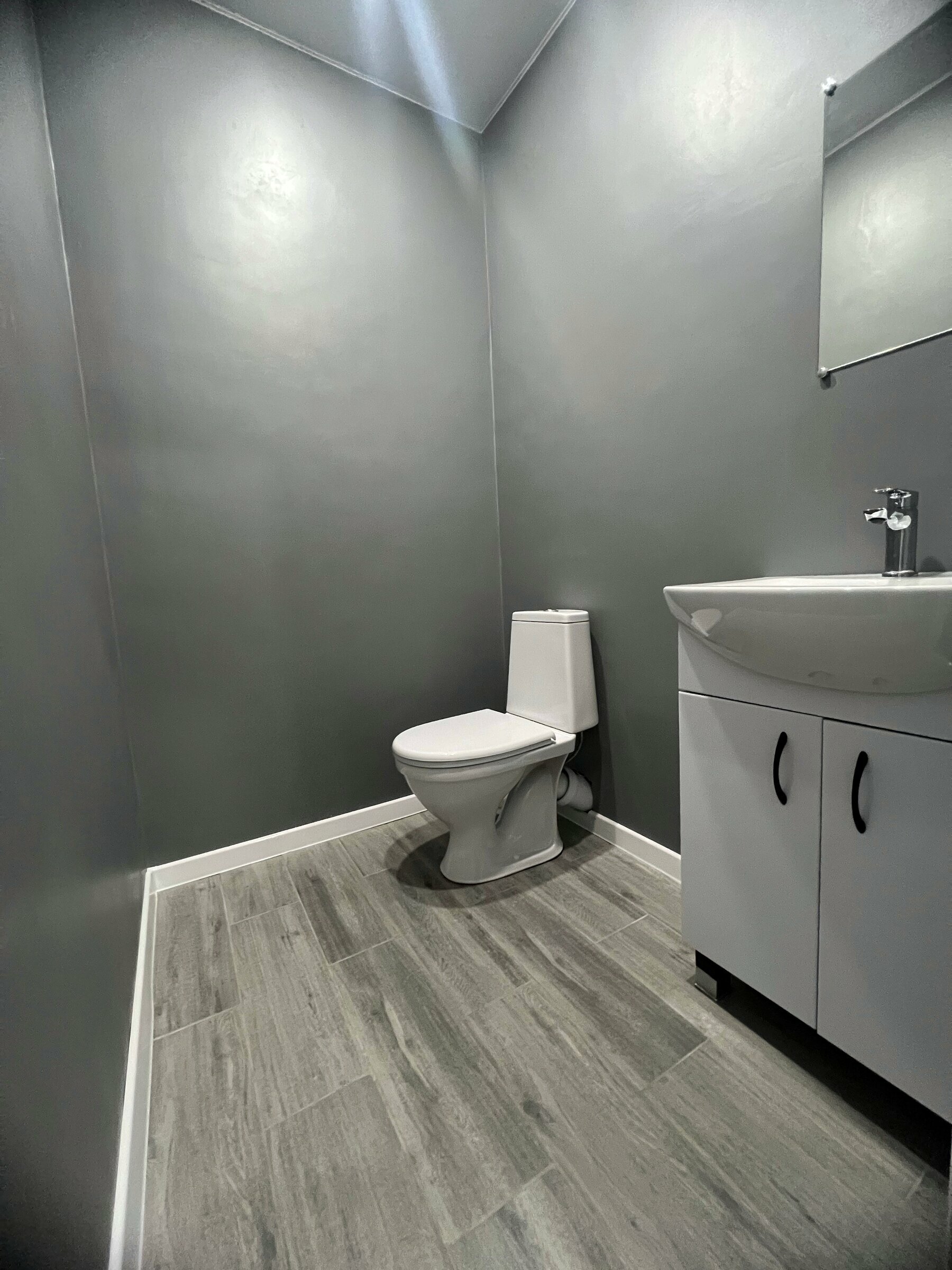 Двухместный номер с 1 кроватью или 2 отдельными кроватями и общей ванной комнатой