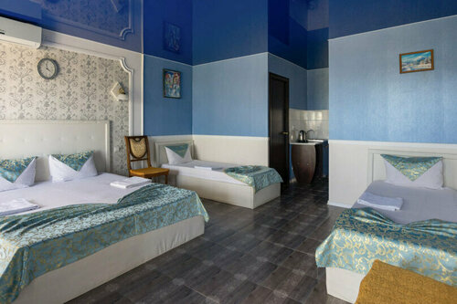 Четырехместный номер с видом на море в Гостевой дом на Юго-Западной