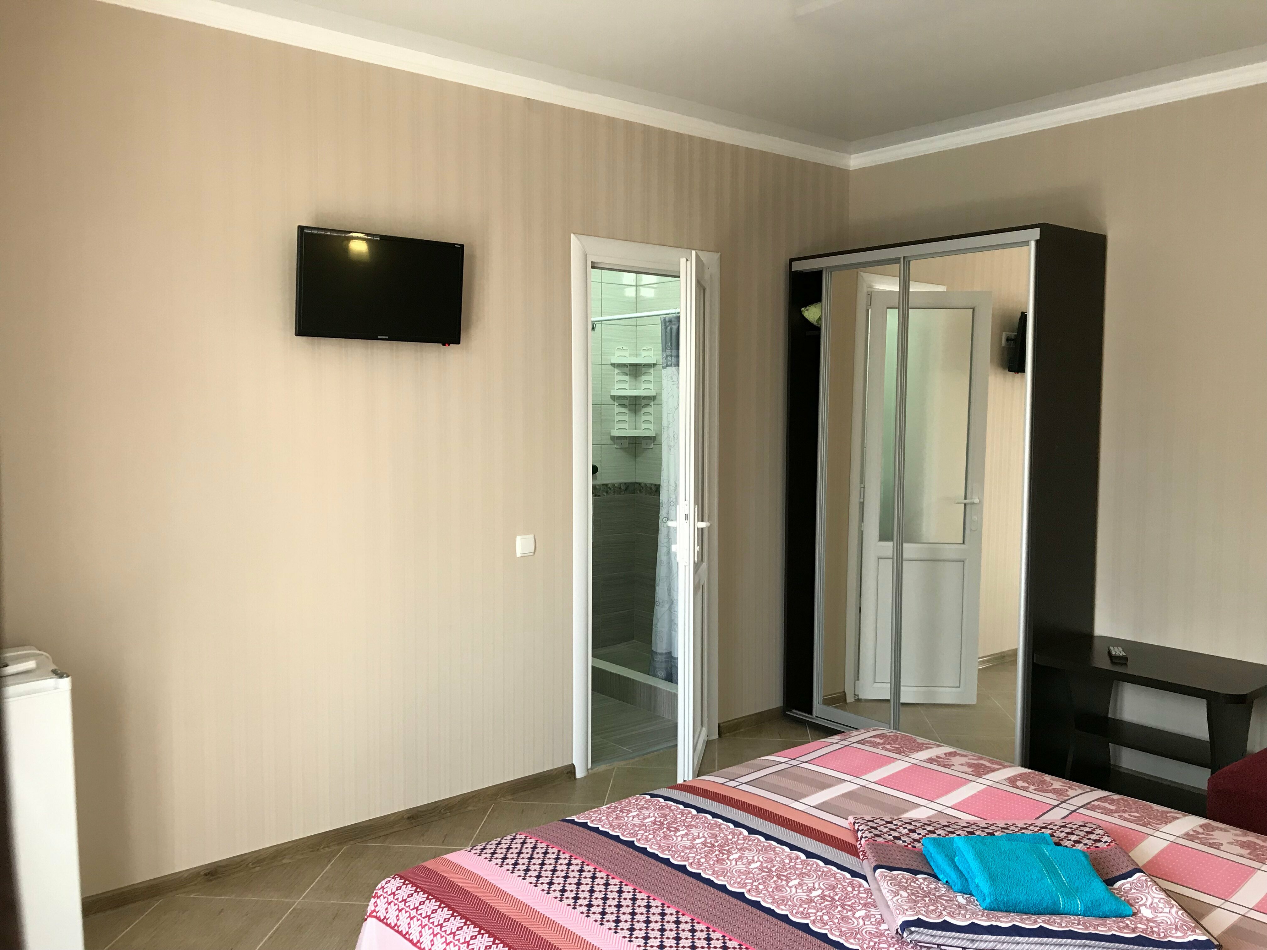 Двухместный номер с 1 кроватью или 2 отдельными кроватями, вид на горы