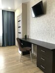 Стандартный номер с 2 односпальными кроватями и диваном в Кедр
