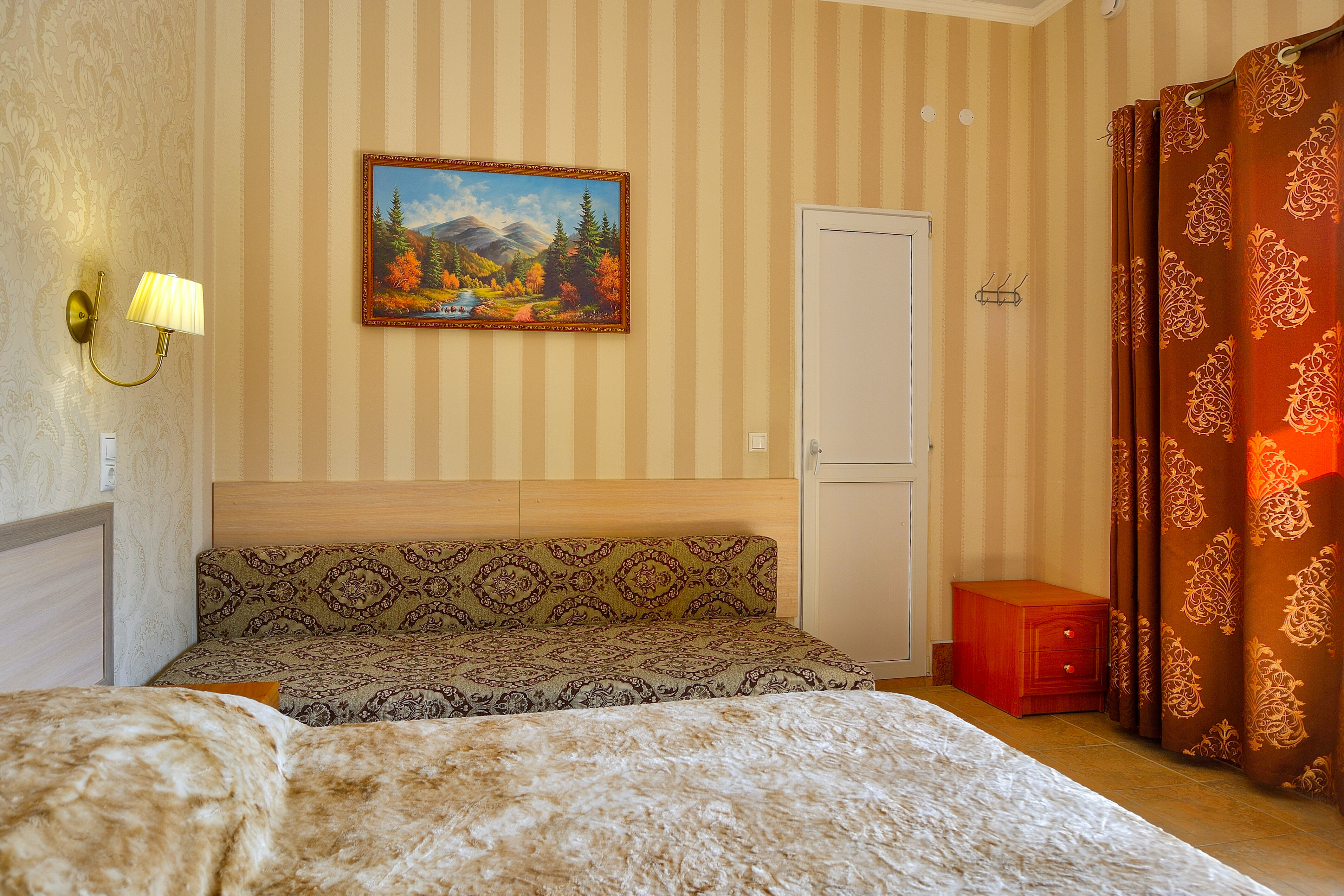 Трехместный стандарт 2 этаж