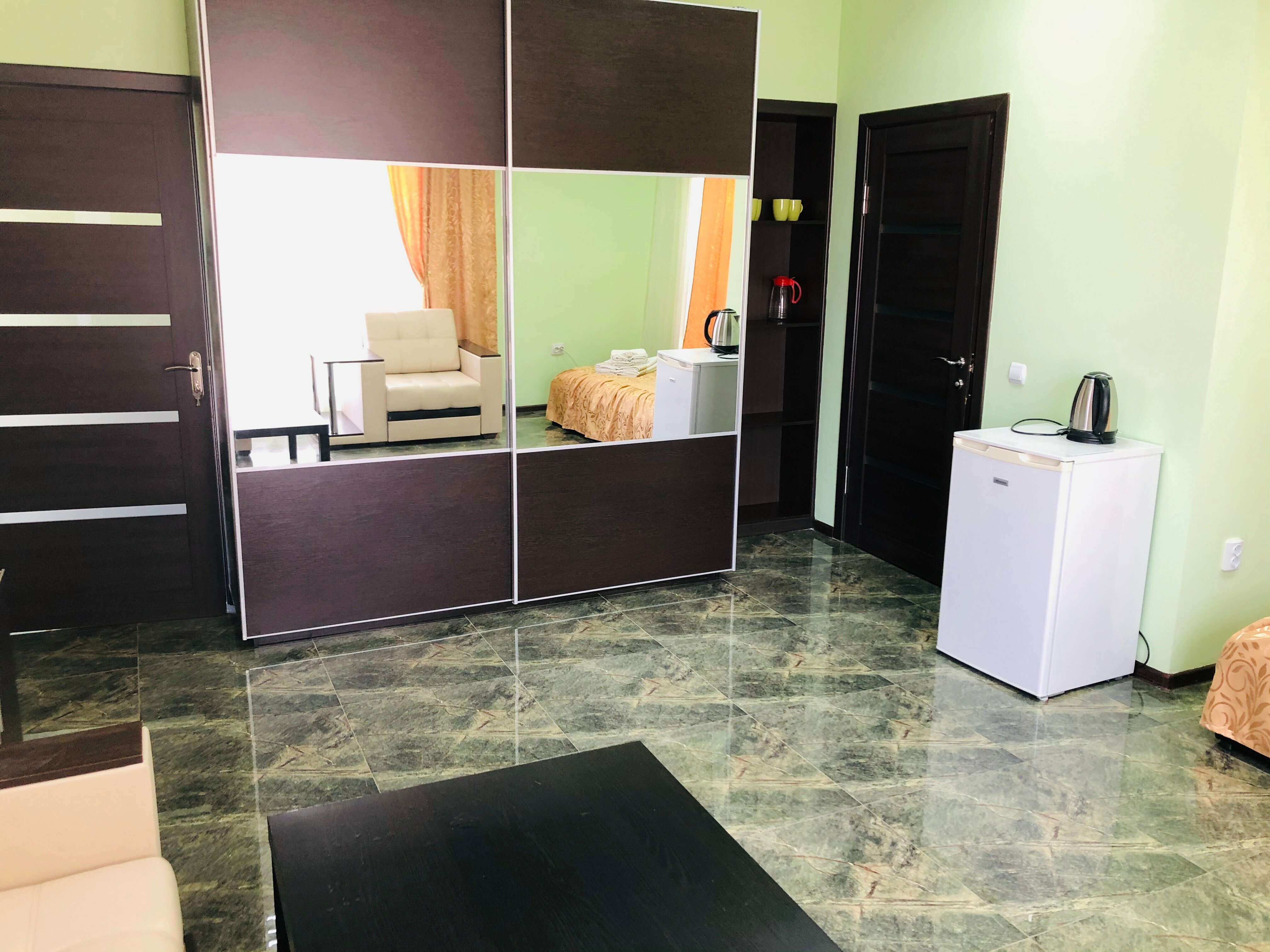 Улучшенный люкс