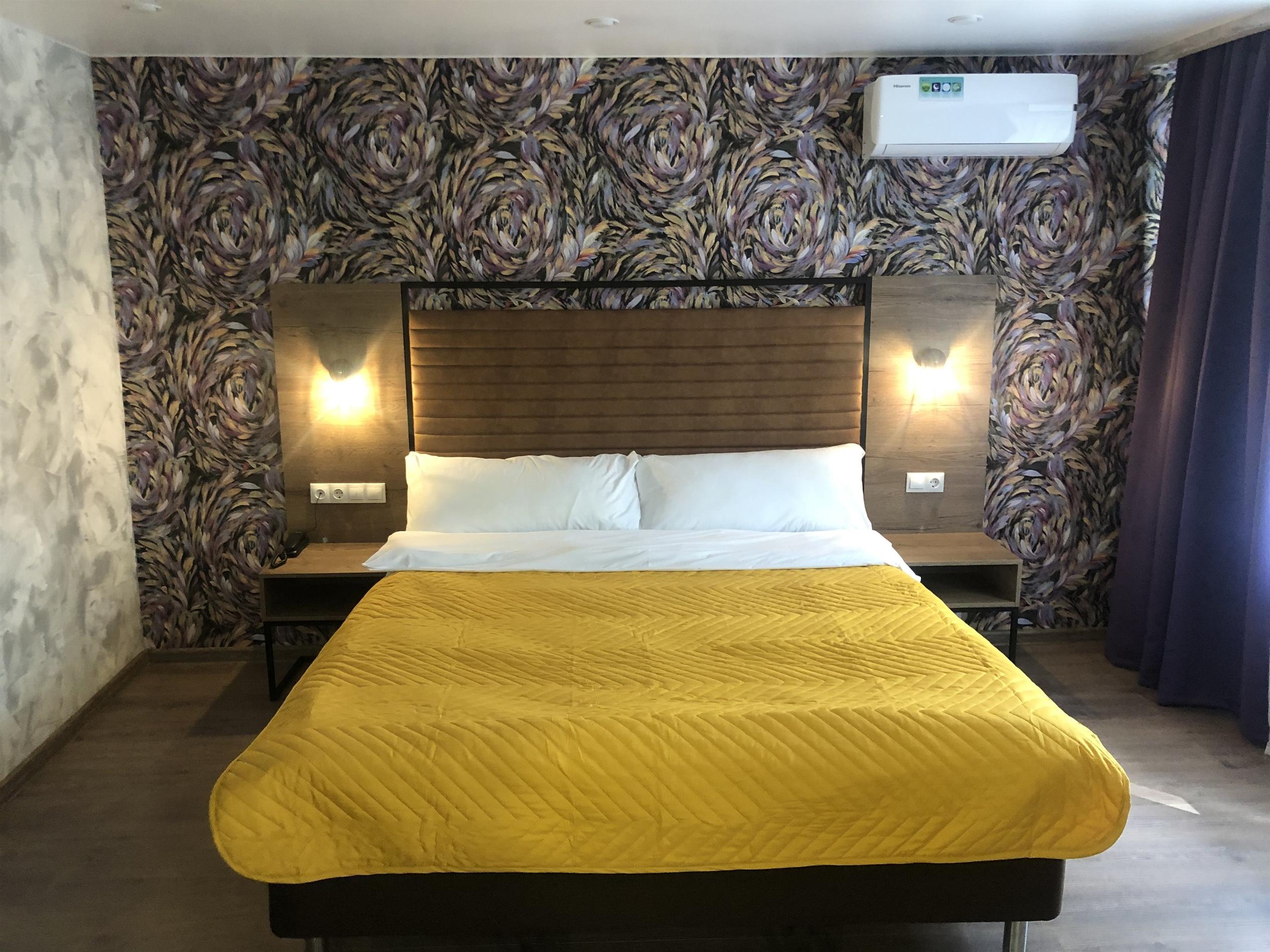 Люкс с балконом