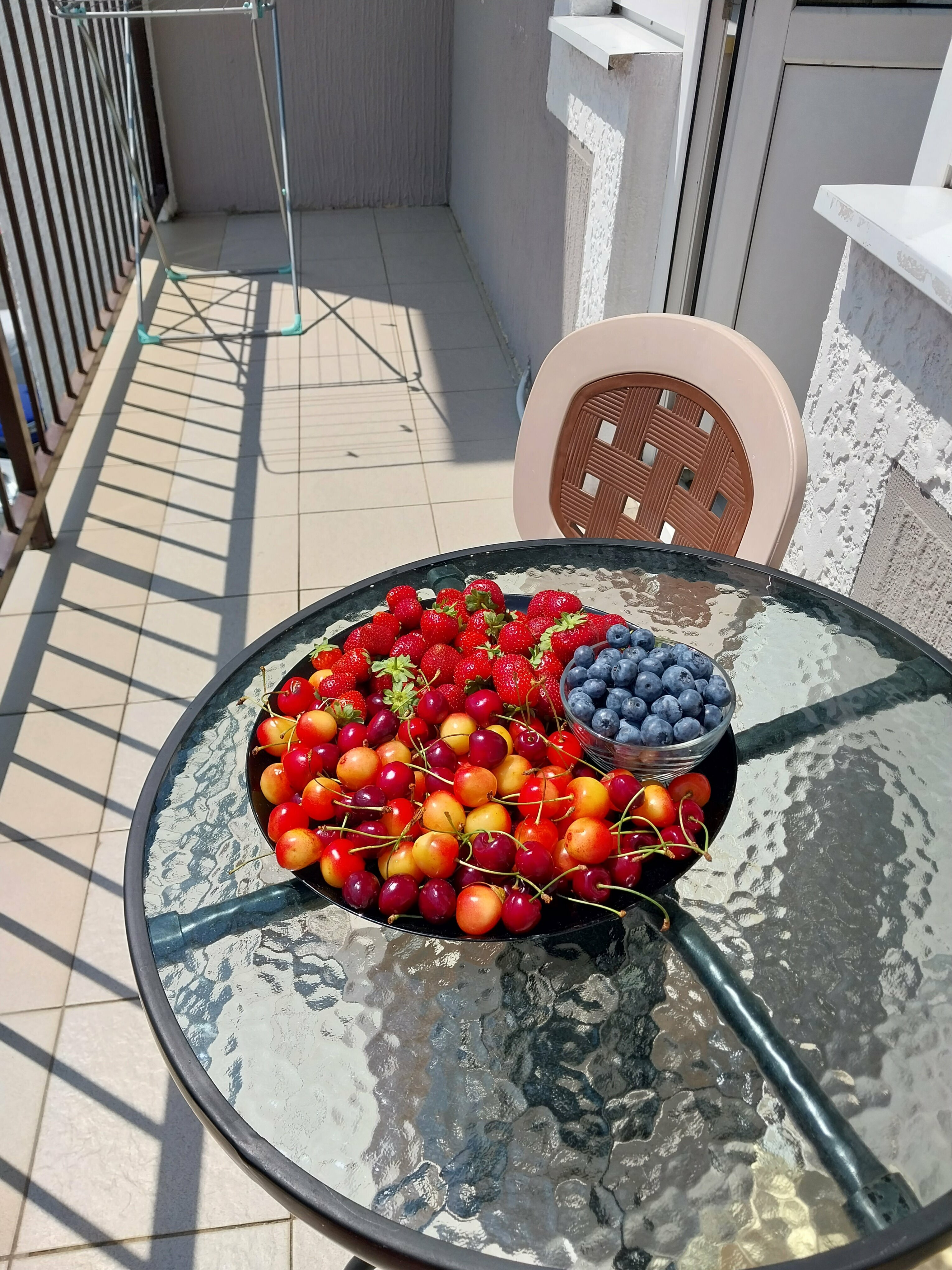 СЕМЕЙНАЯ КОМНАТА С БАЛКОНОМ