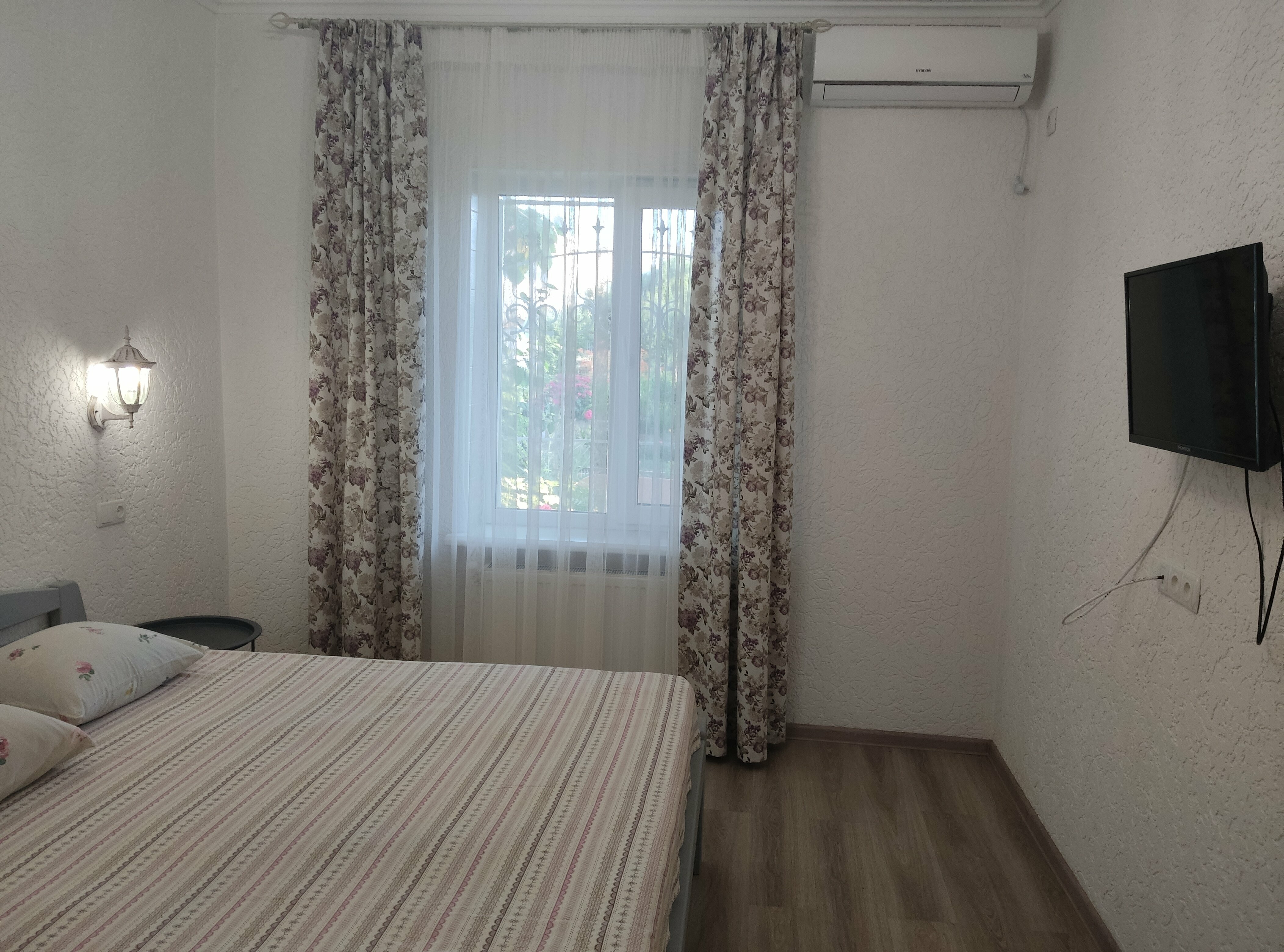 Улучшенный четырехместный номер