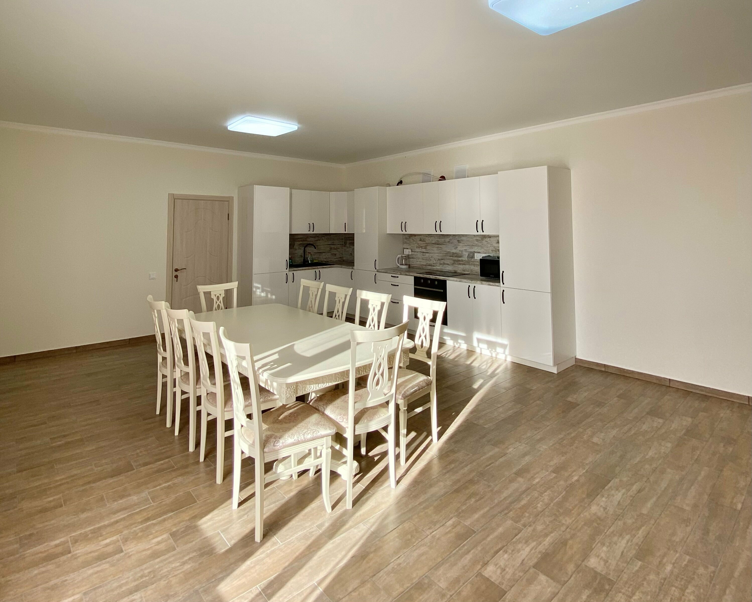 Коттедж "Желтый" для 6х Гостей