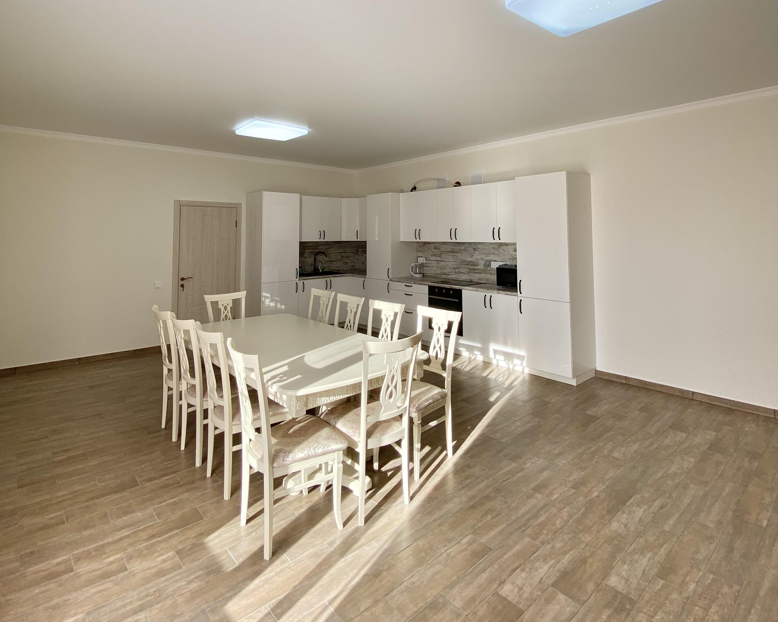 Коттедж "Зеленый" 4+2