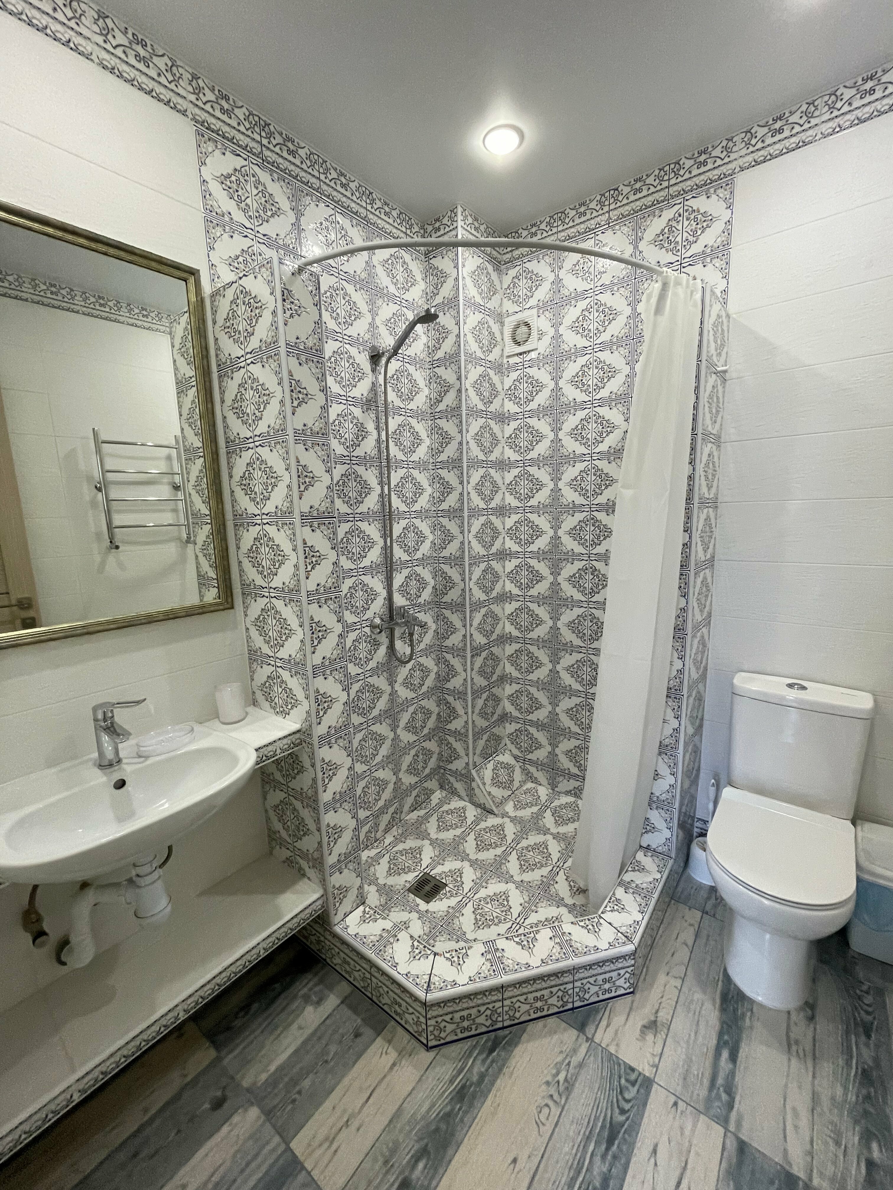 Улучшенный трехместный номер